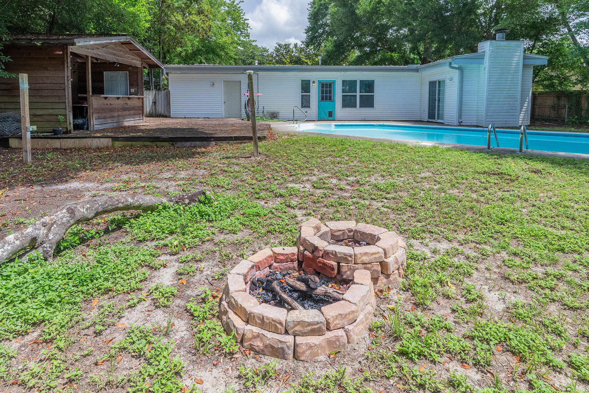 Racetrack Road S/D Lot 8 Block D - Residential