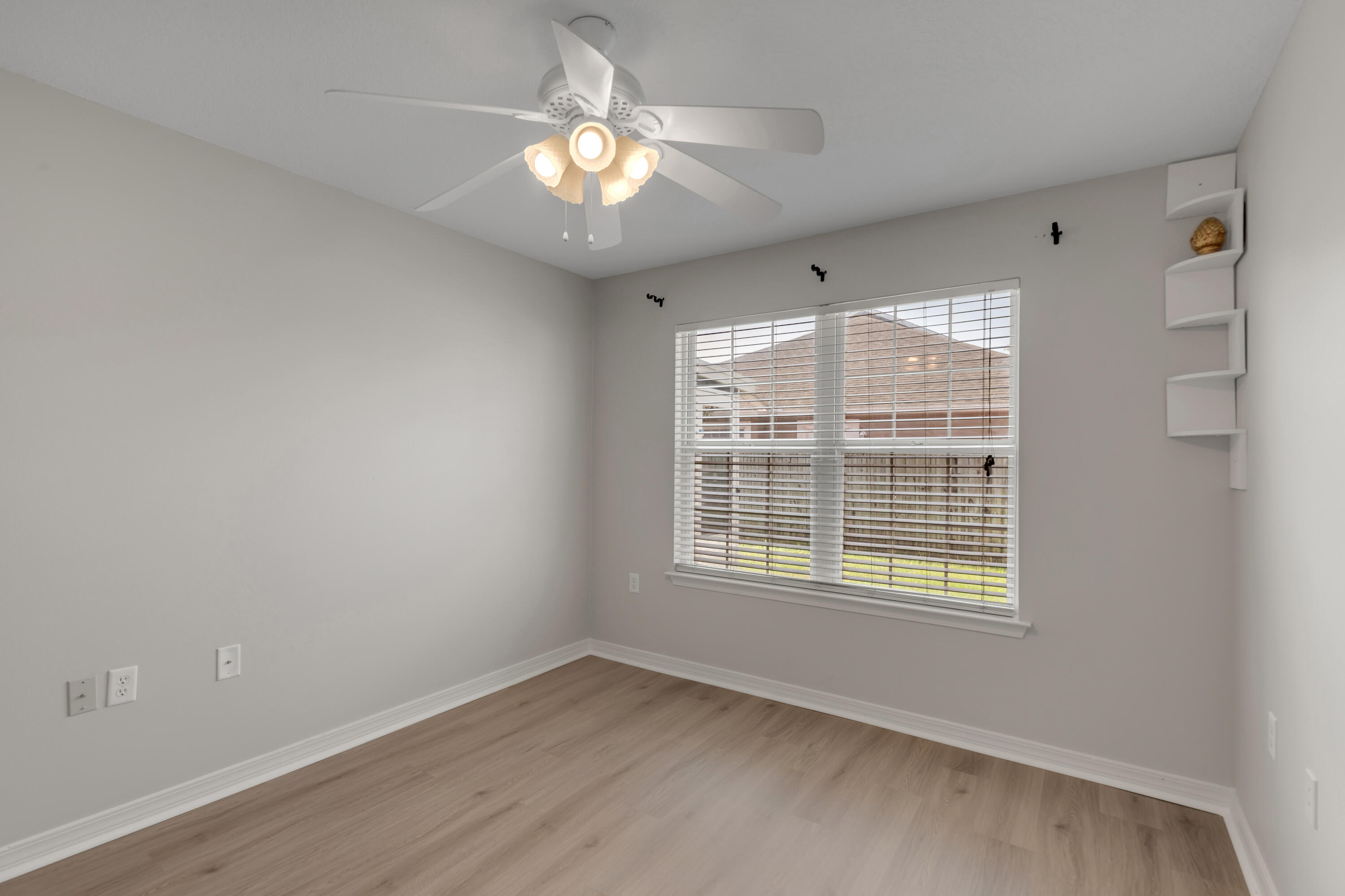 SUMMER PLACE - Residential