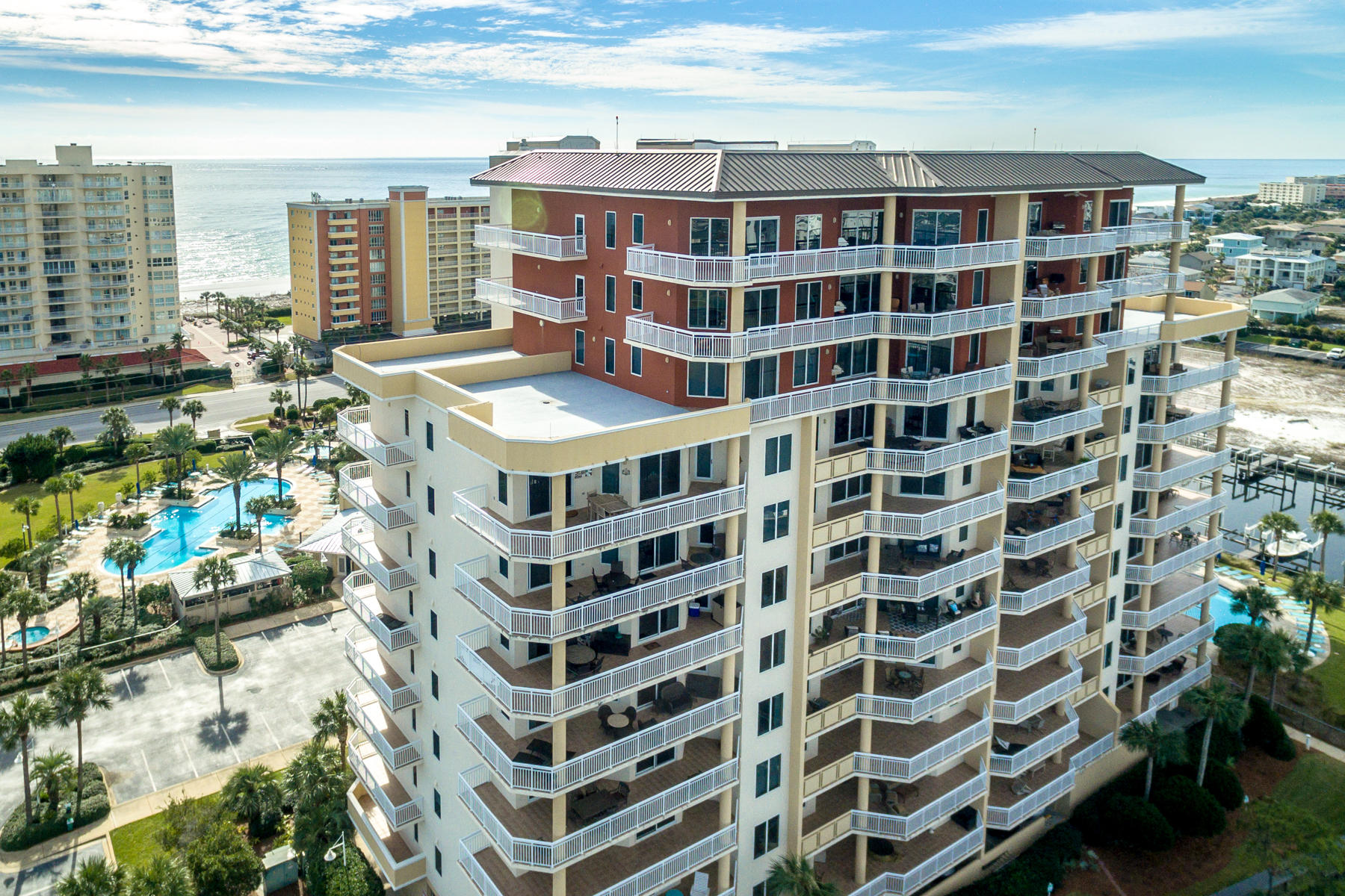 HARBOR LANDING - Residential