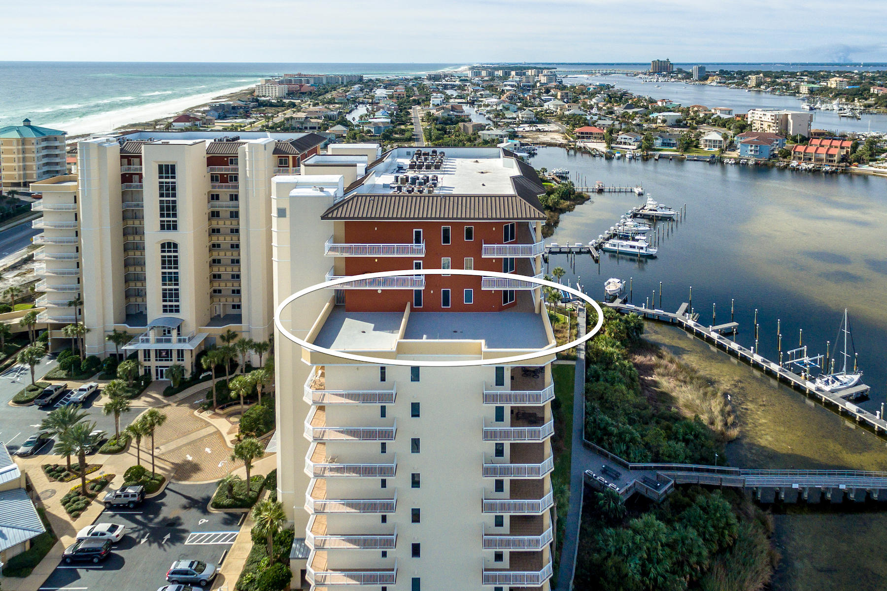 HARBOR LANDING - Residential