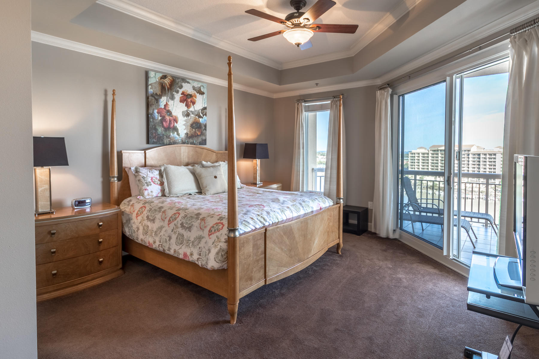 HARBOR LANDING - Residential