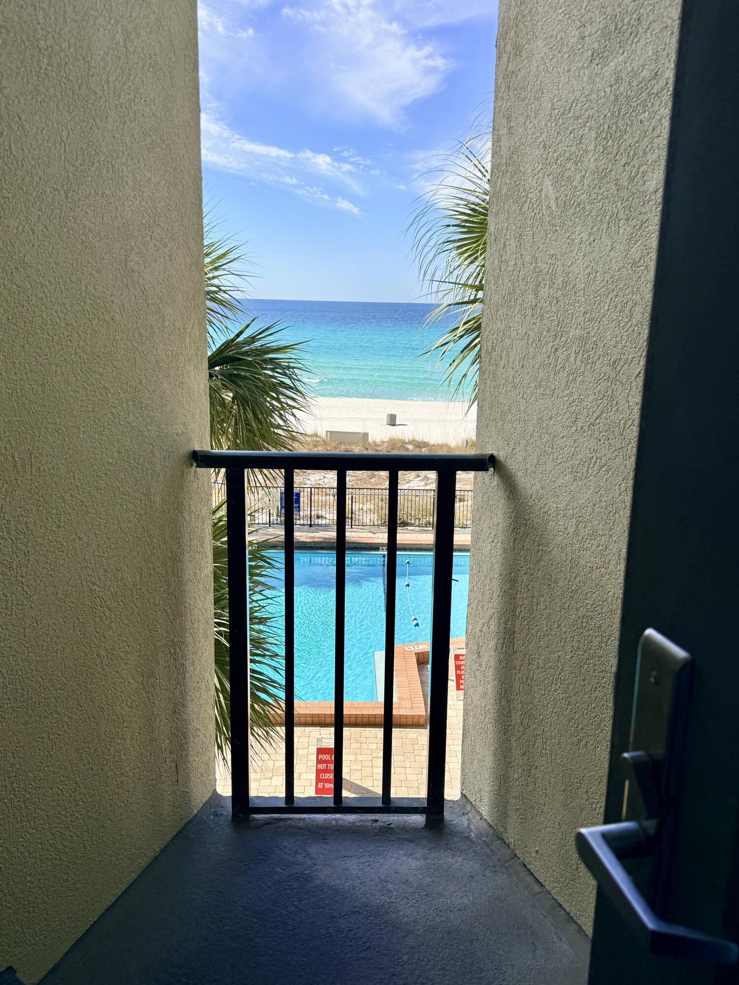 The Commodore - Residential