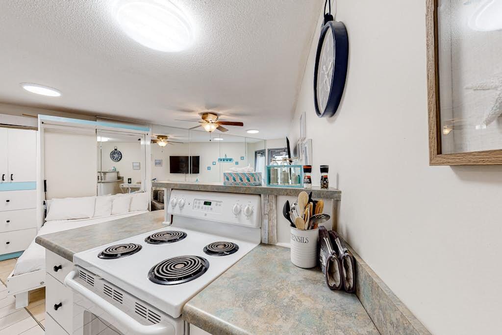 The Commodore - Residential