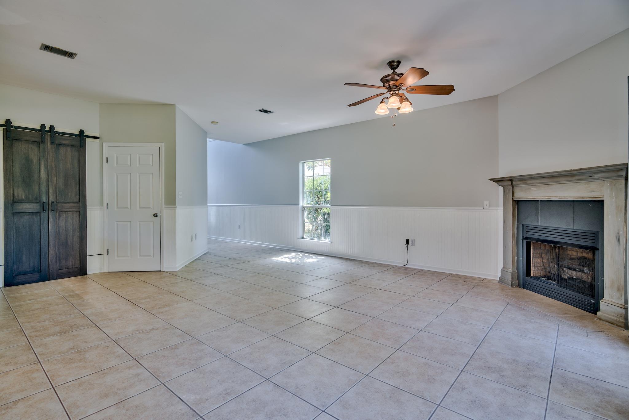 OLDE FLORIDA LAKES - Residential