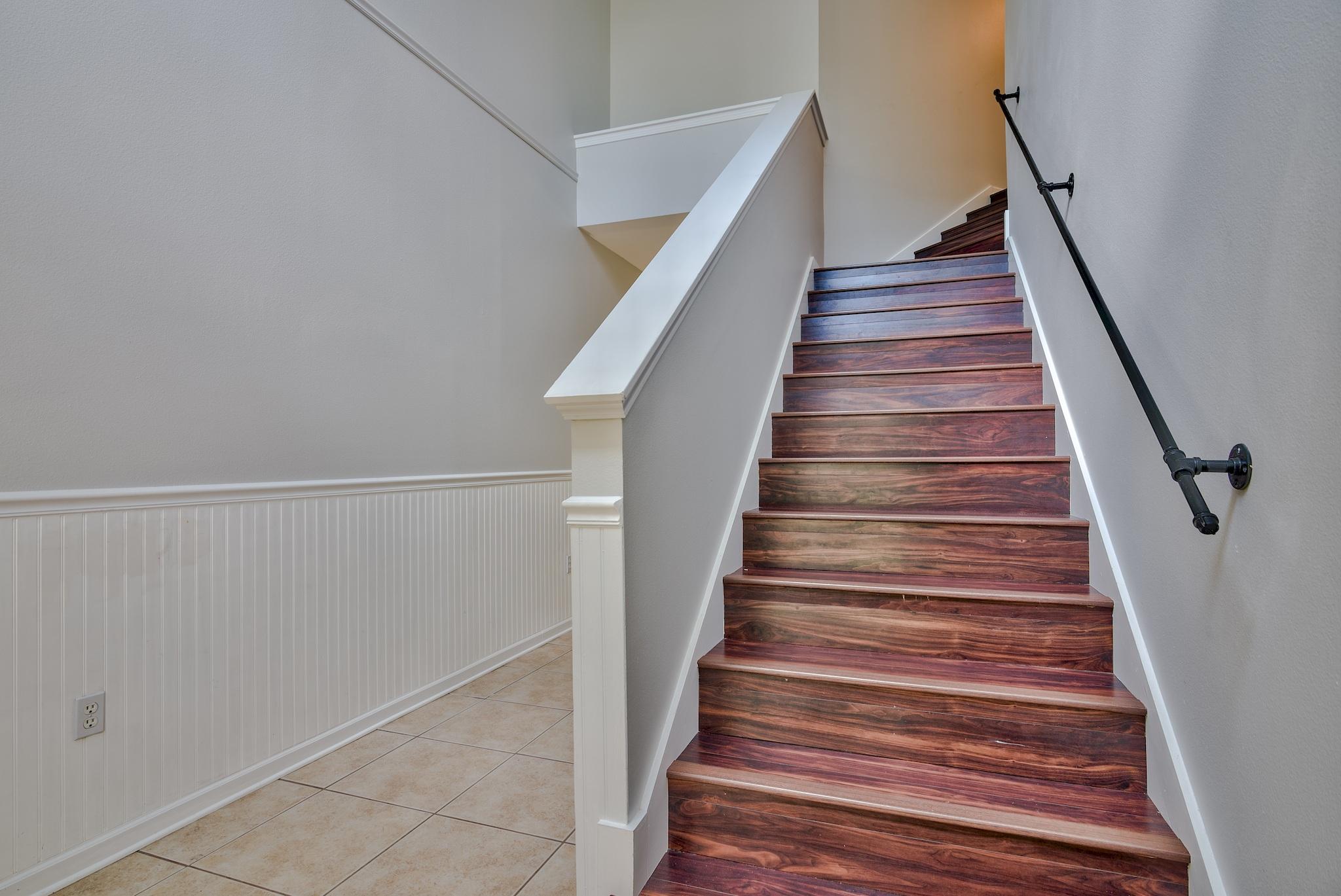 OLDE FLORIDA LAKES - Residential