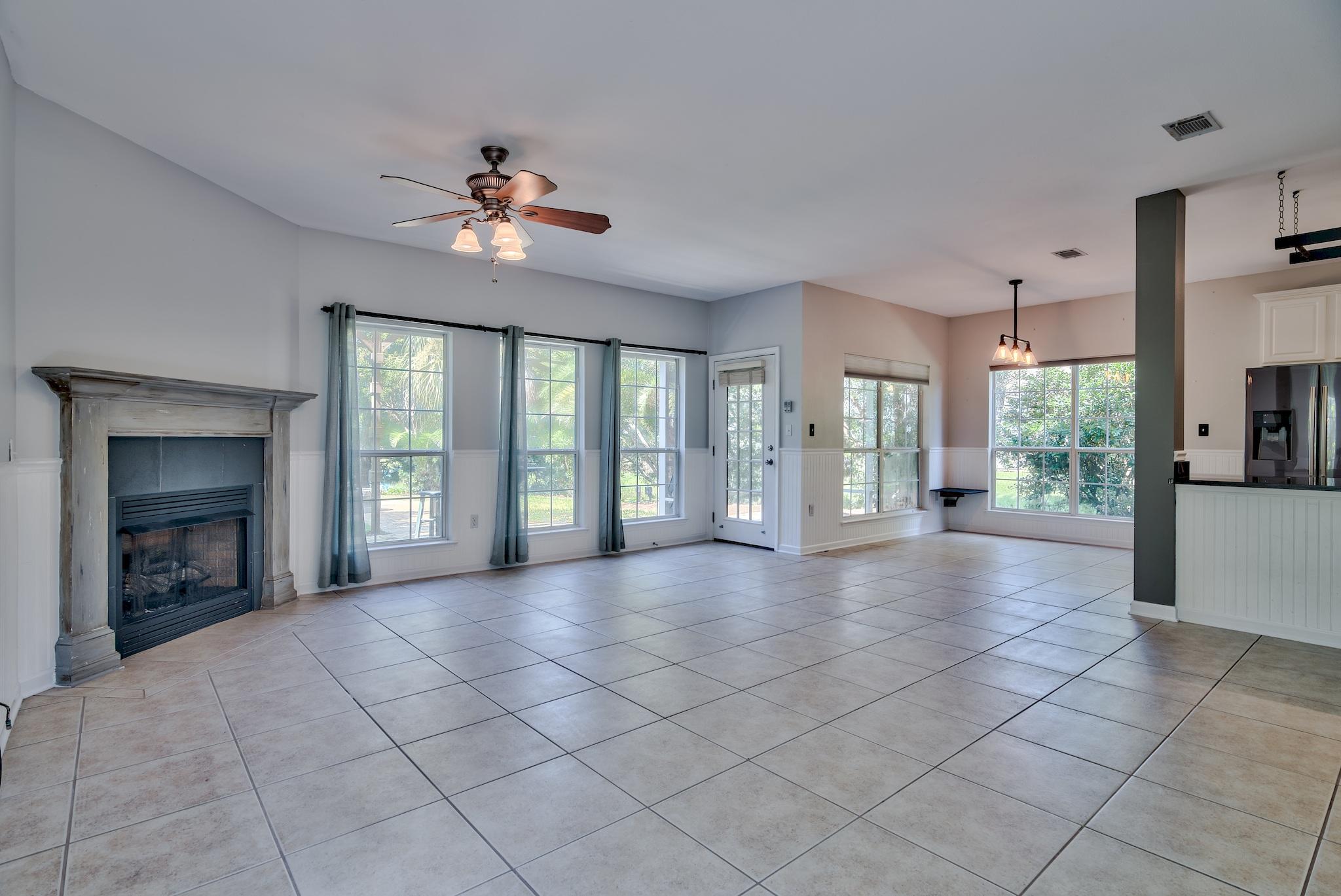 OLDE FLORIDA LAKES - Residential