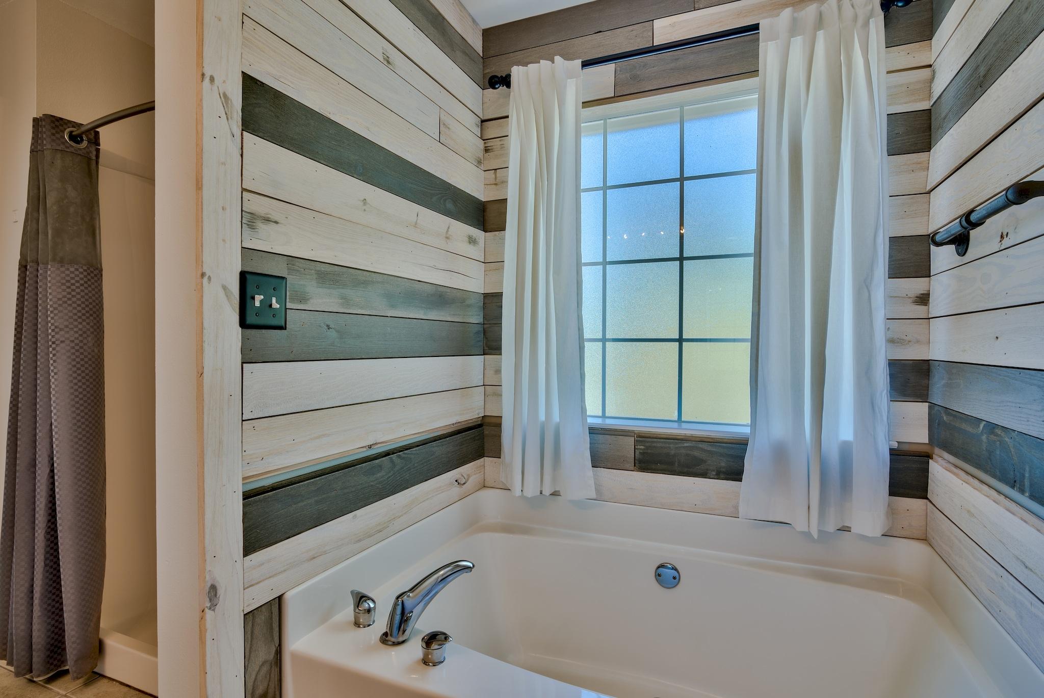 OLDE FLORIDA LAKES - Residential