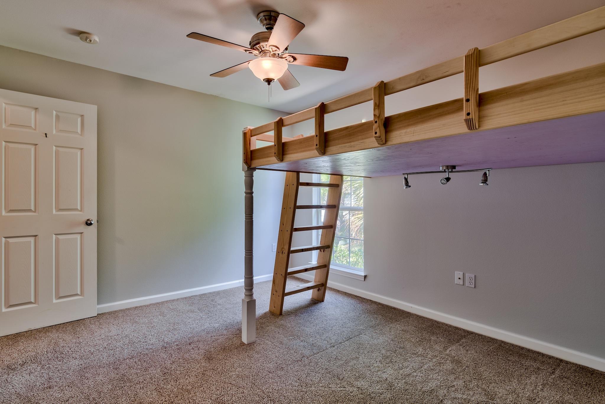 OLDE FLORIDA LAKES - Residential