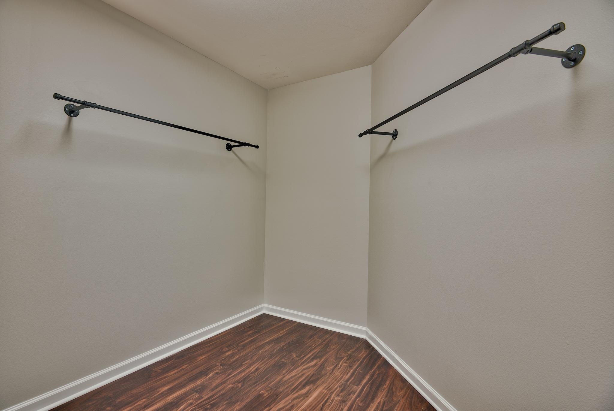 OLDE FLORIDA LAKES - Residential