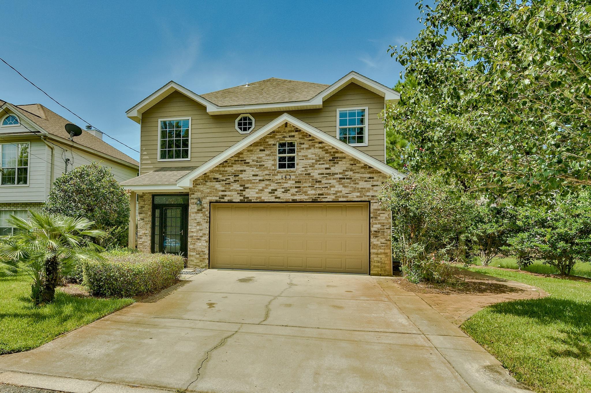 OLDE FLORIDA LAKES - Residential