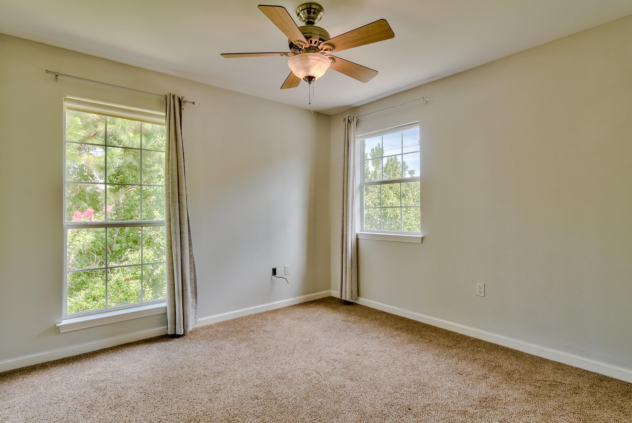 OLDE FLORIDA LAKES - Residential