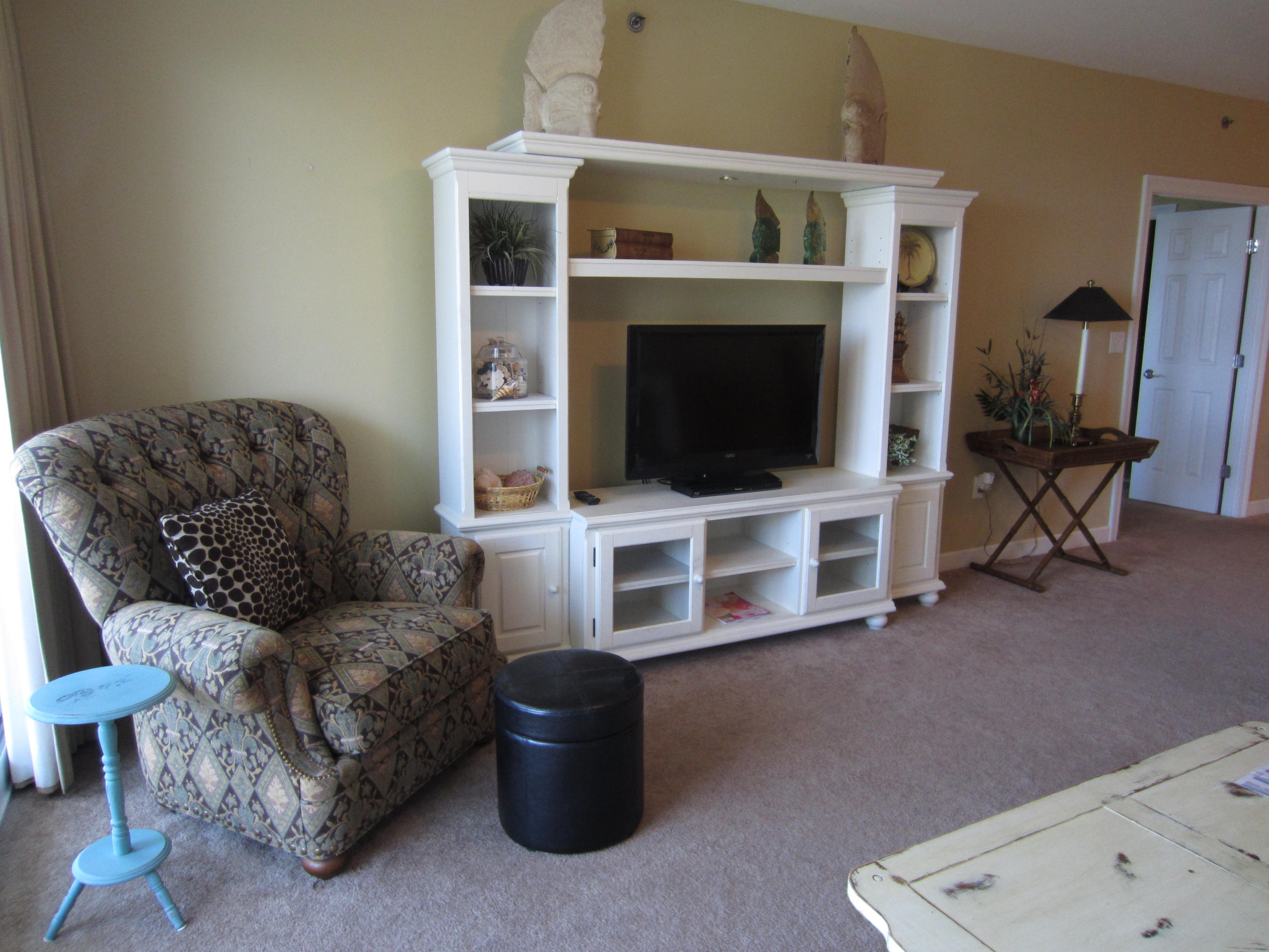 STERLING SHORES - Residential