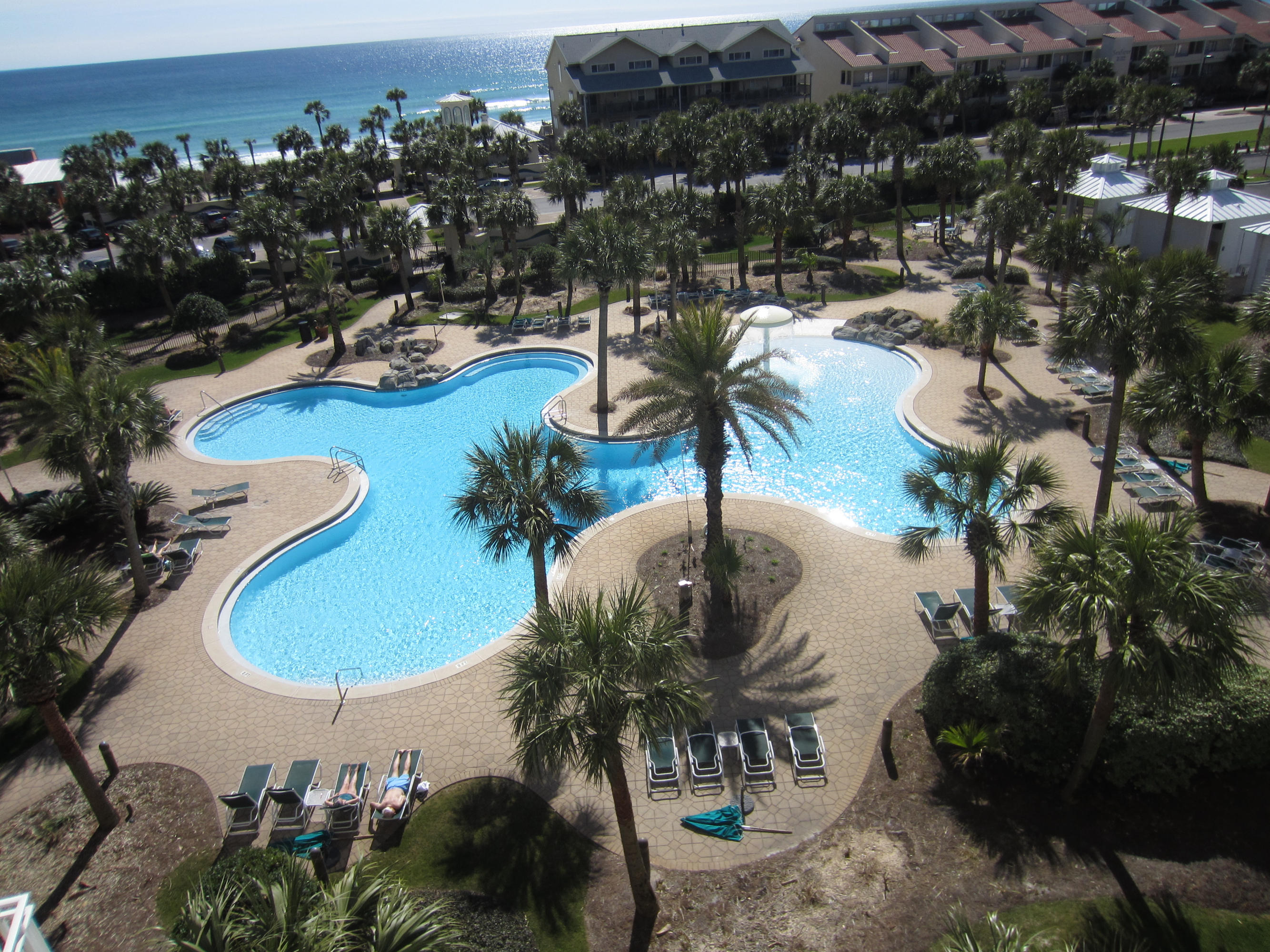 STERLING SHORES - Residential