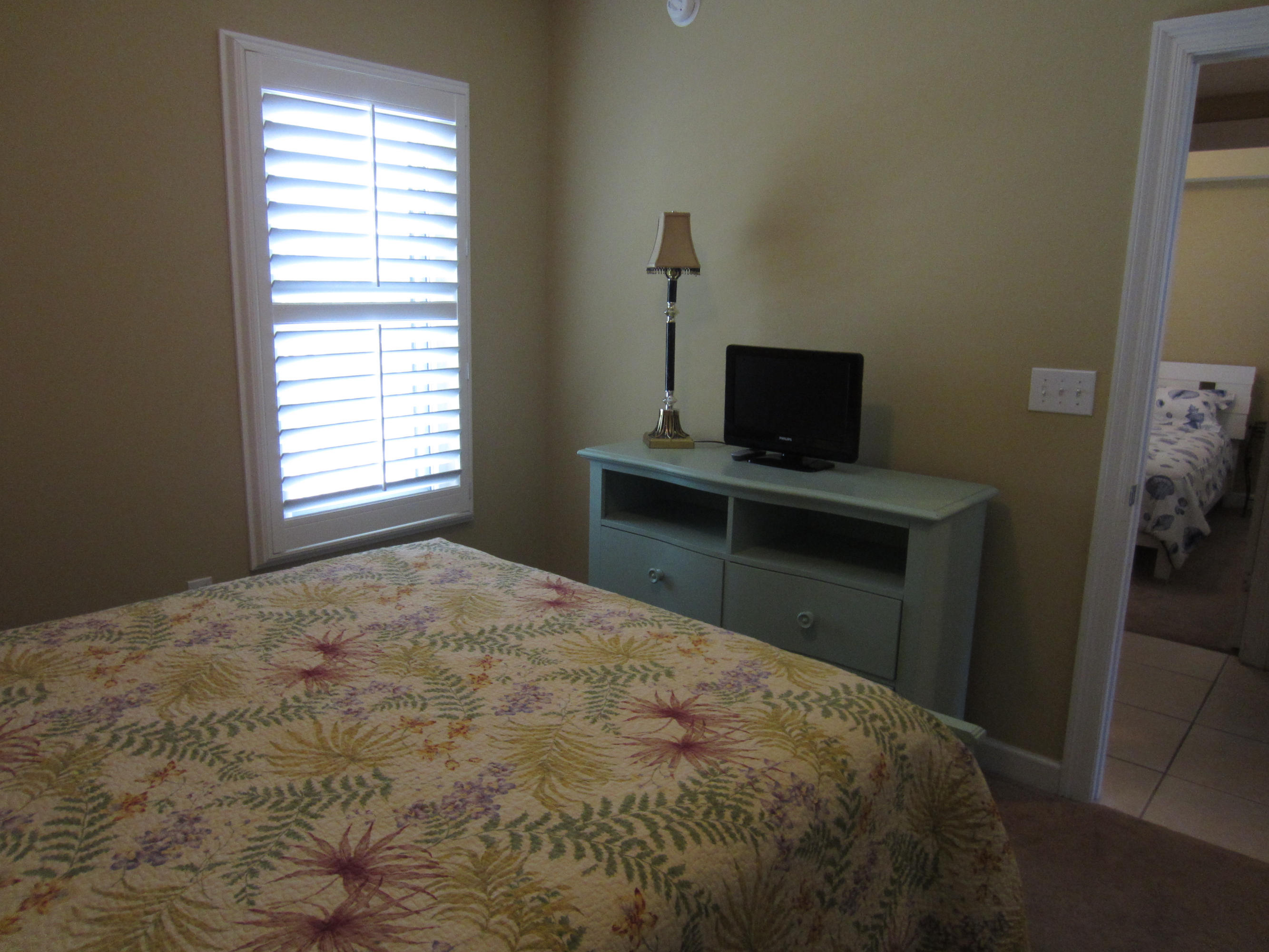 STERLING SHORES - Residential