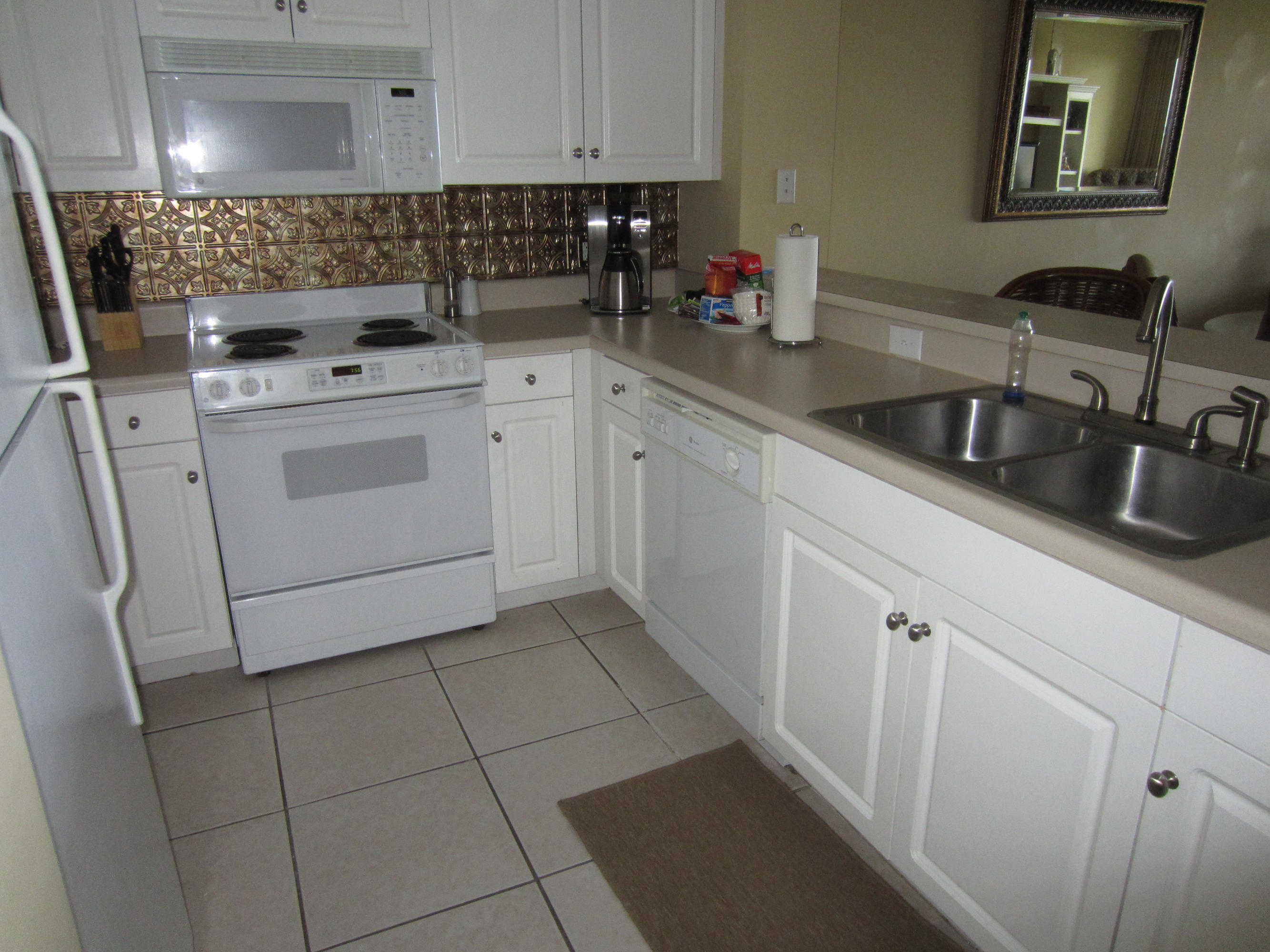 STERLING SHORES - Residential