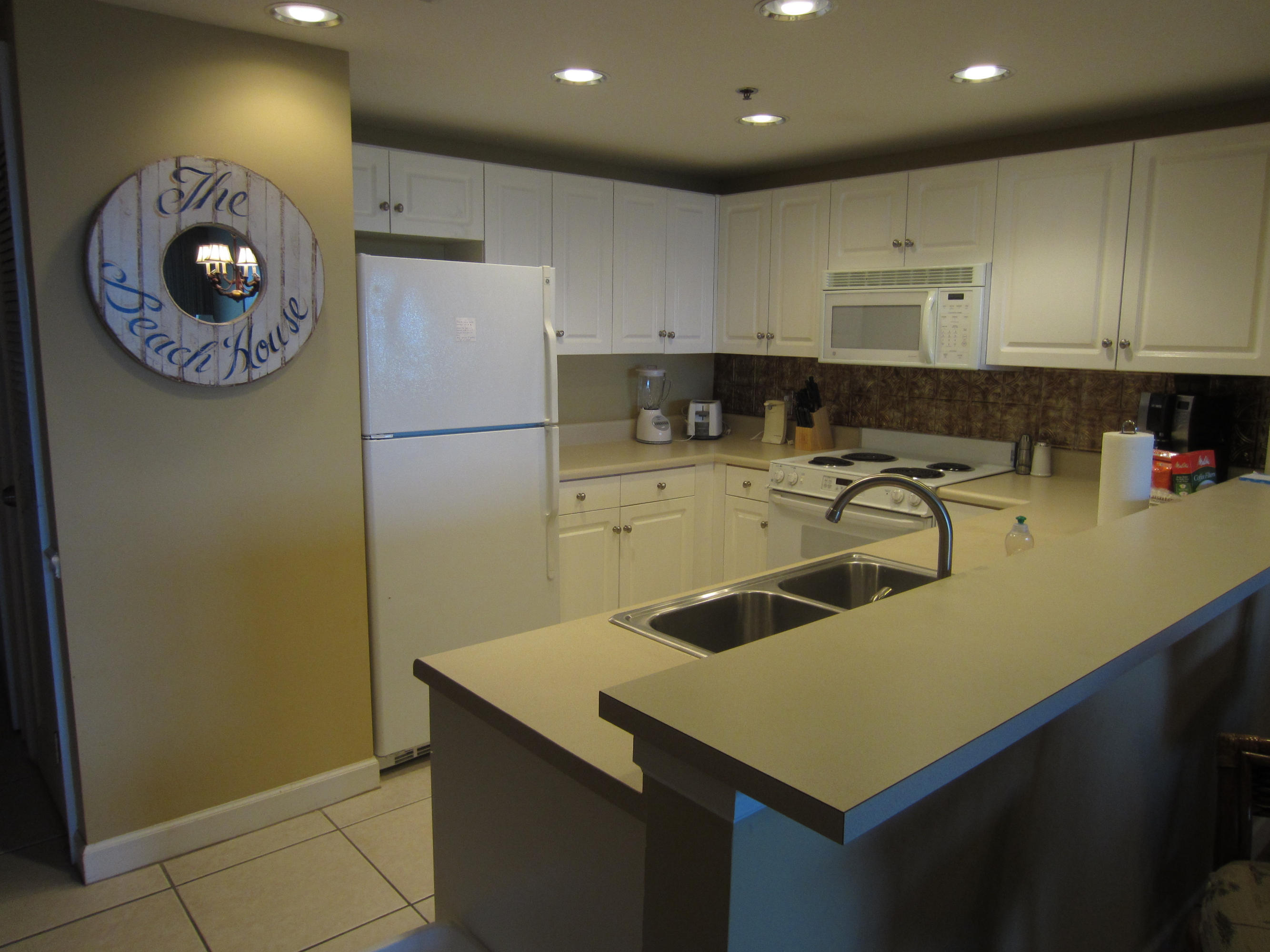 STERLING SHORES - Residential