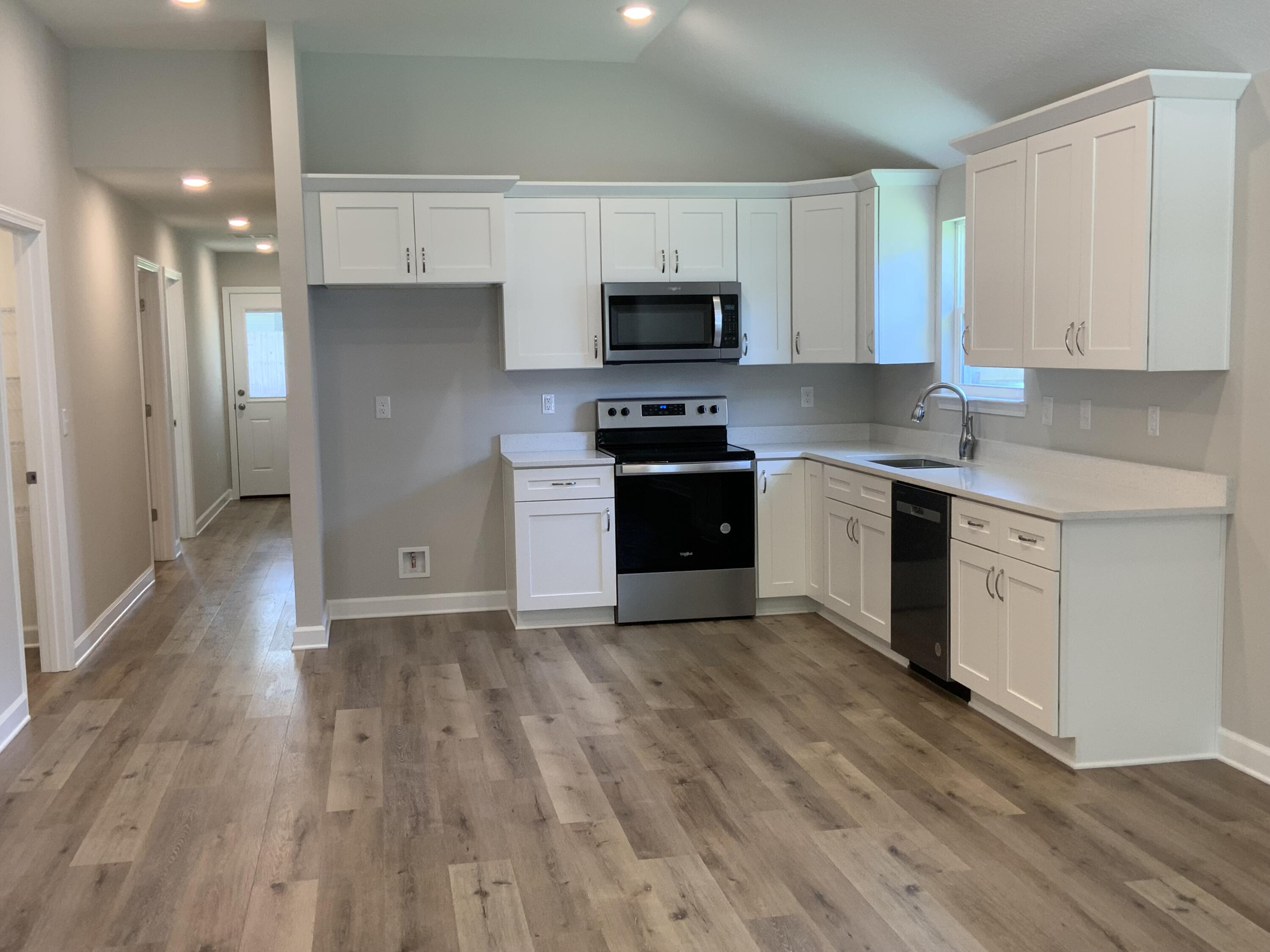 GARDEN CITY - Residential