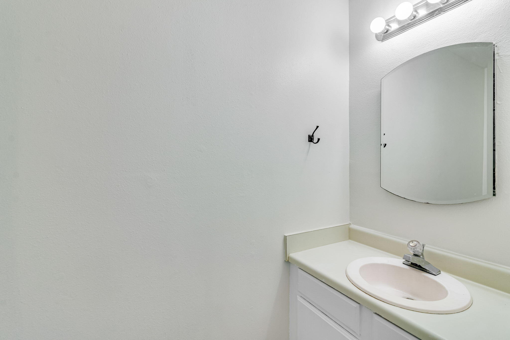 DESTIN RACQUET CLUB T/H - Residential Lease