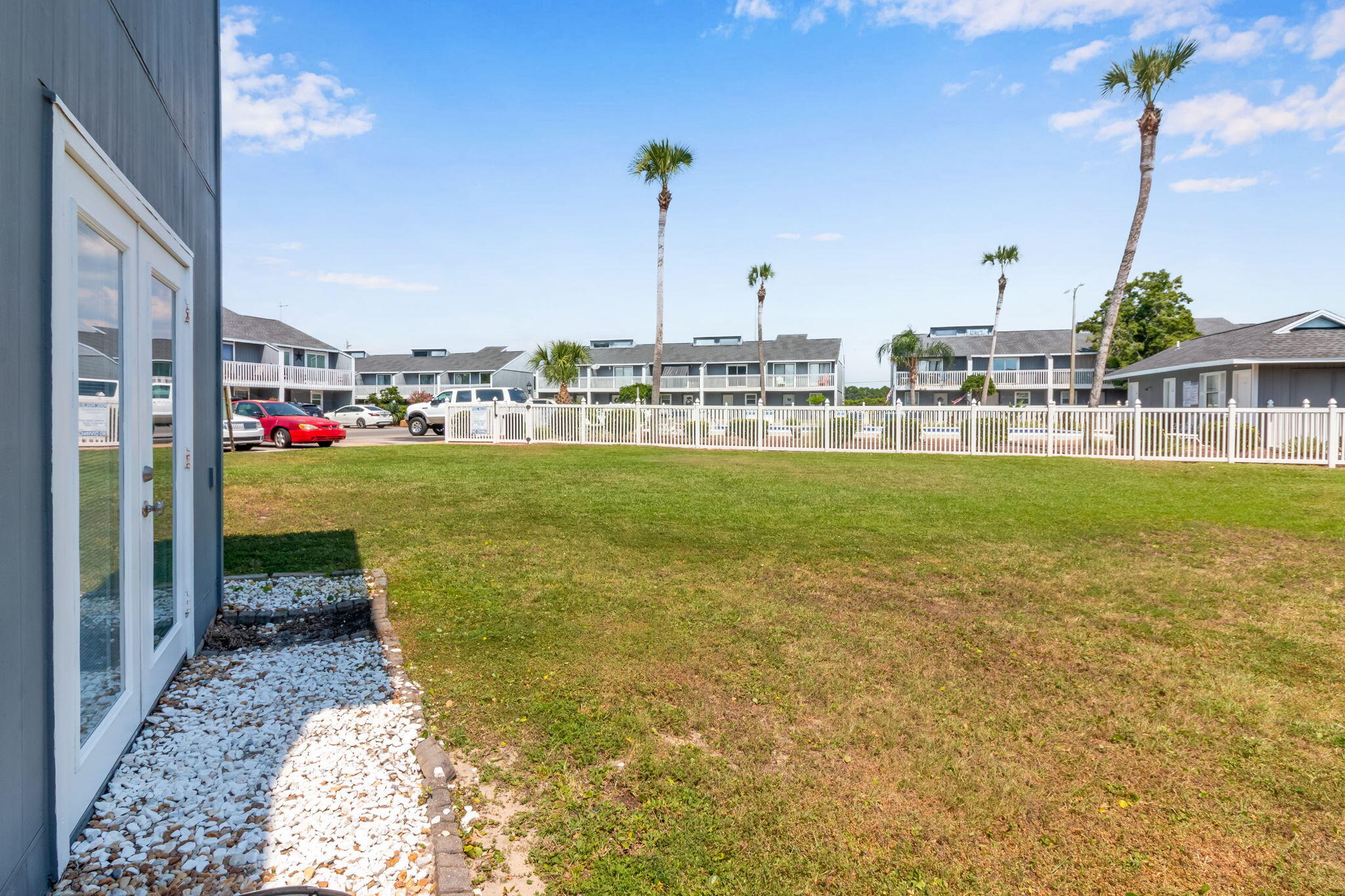 DESTIN RACQUET CLUB T/H - Residential Lease