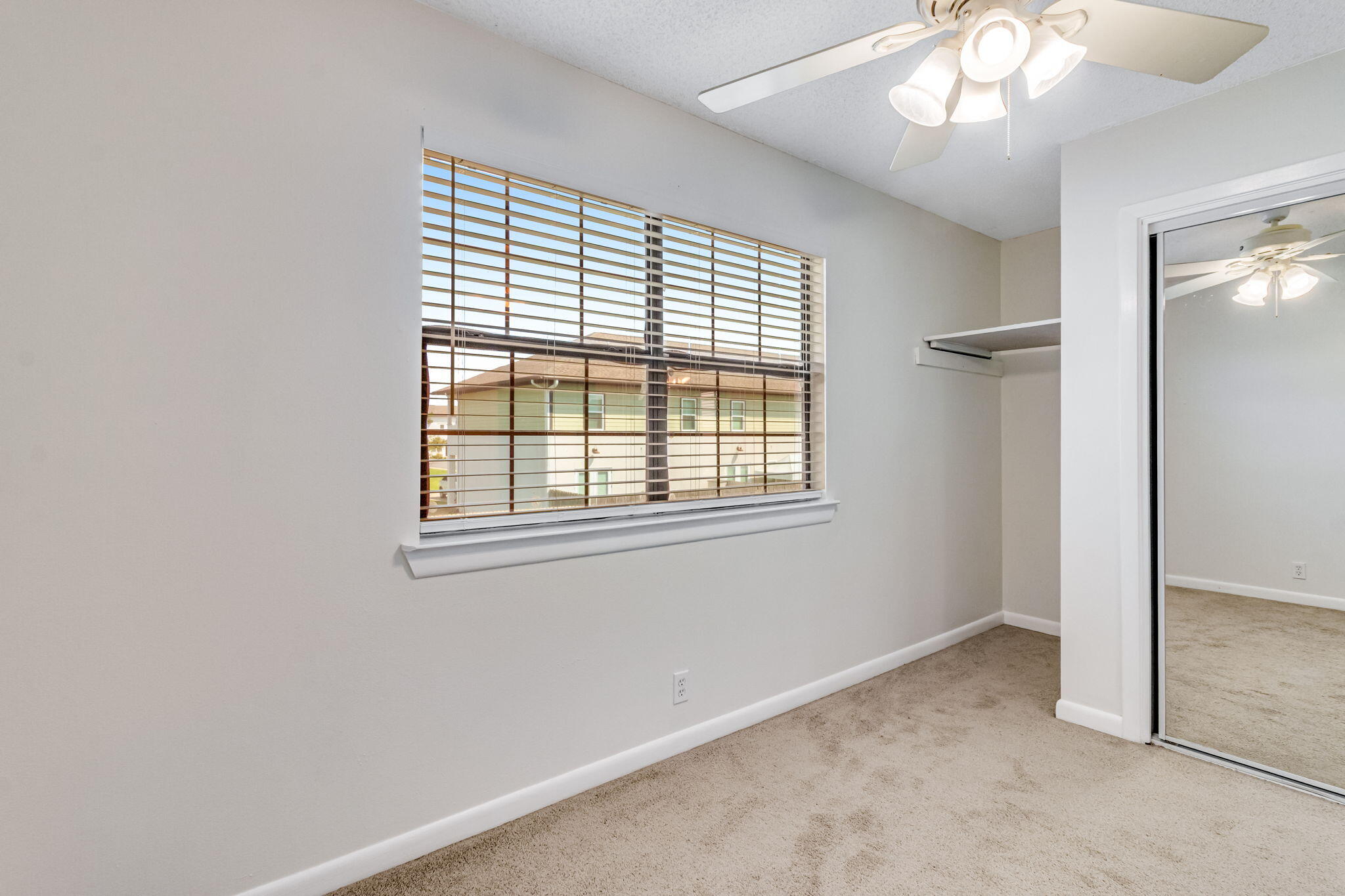 DESTIN RACQUET CLUB T/H - Residential Lease