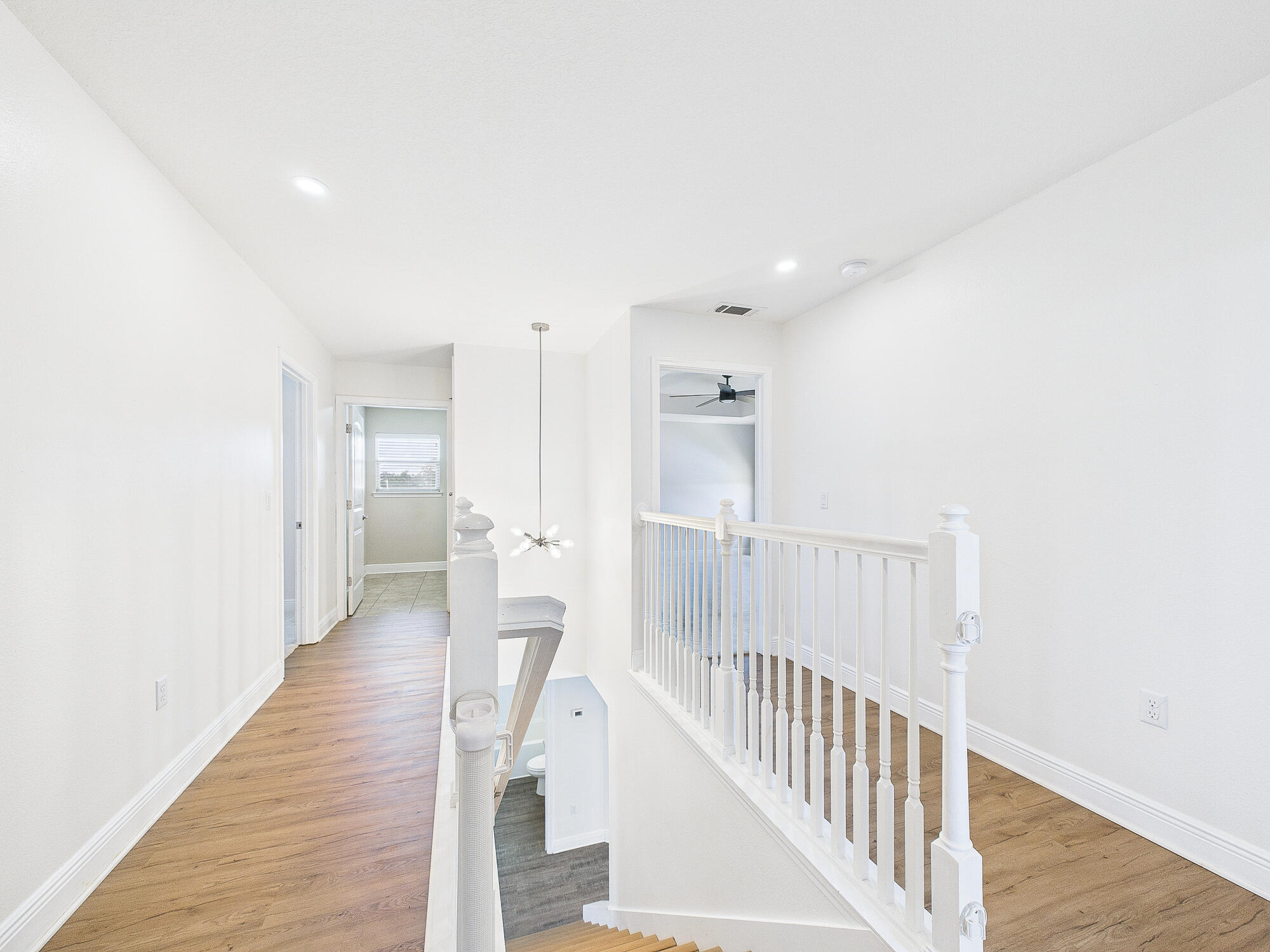 CREETWOOD VILLAGE - Residential