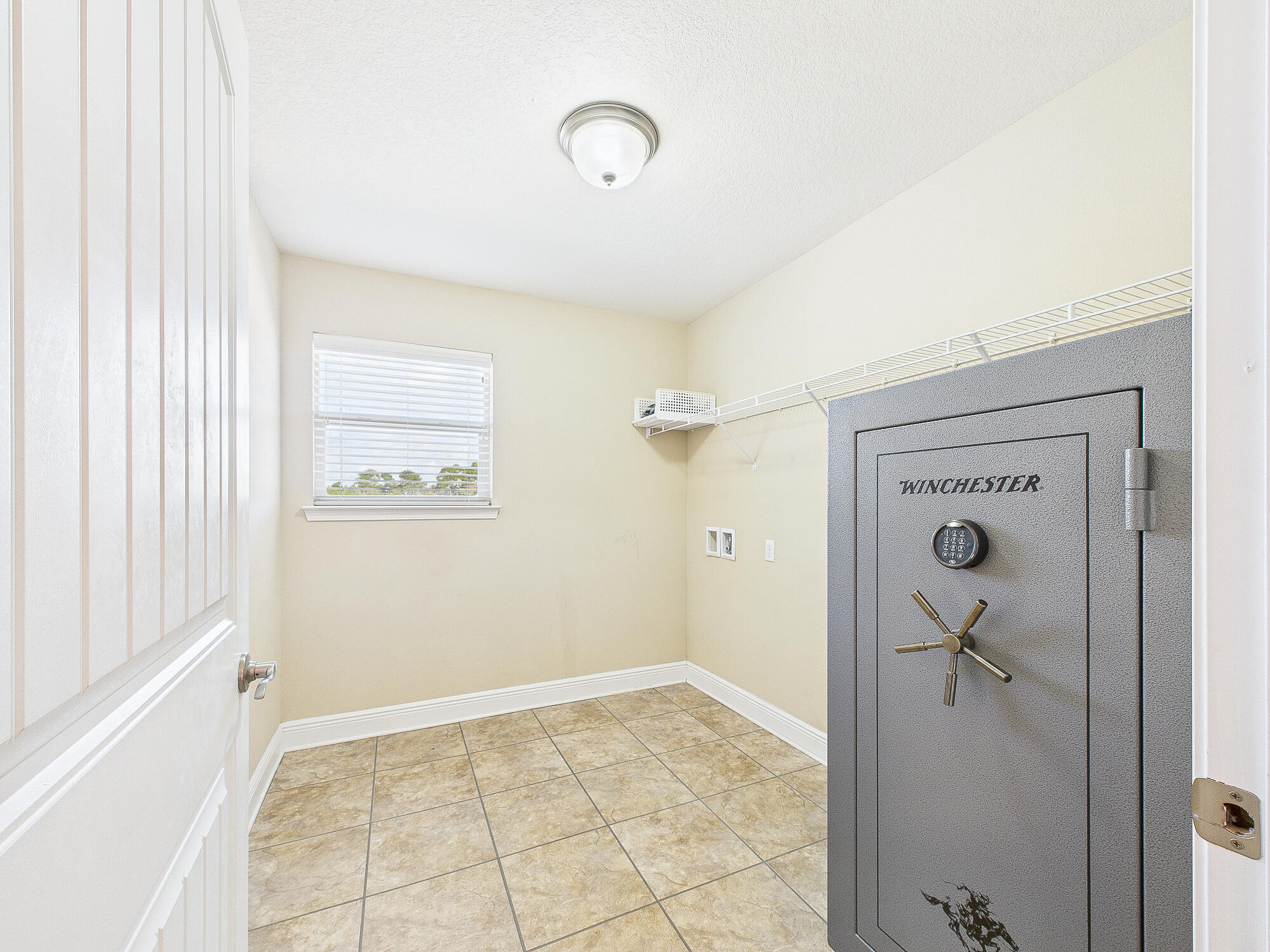 CREETWOOD VILLAGE - Residential