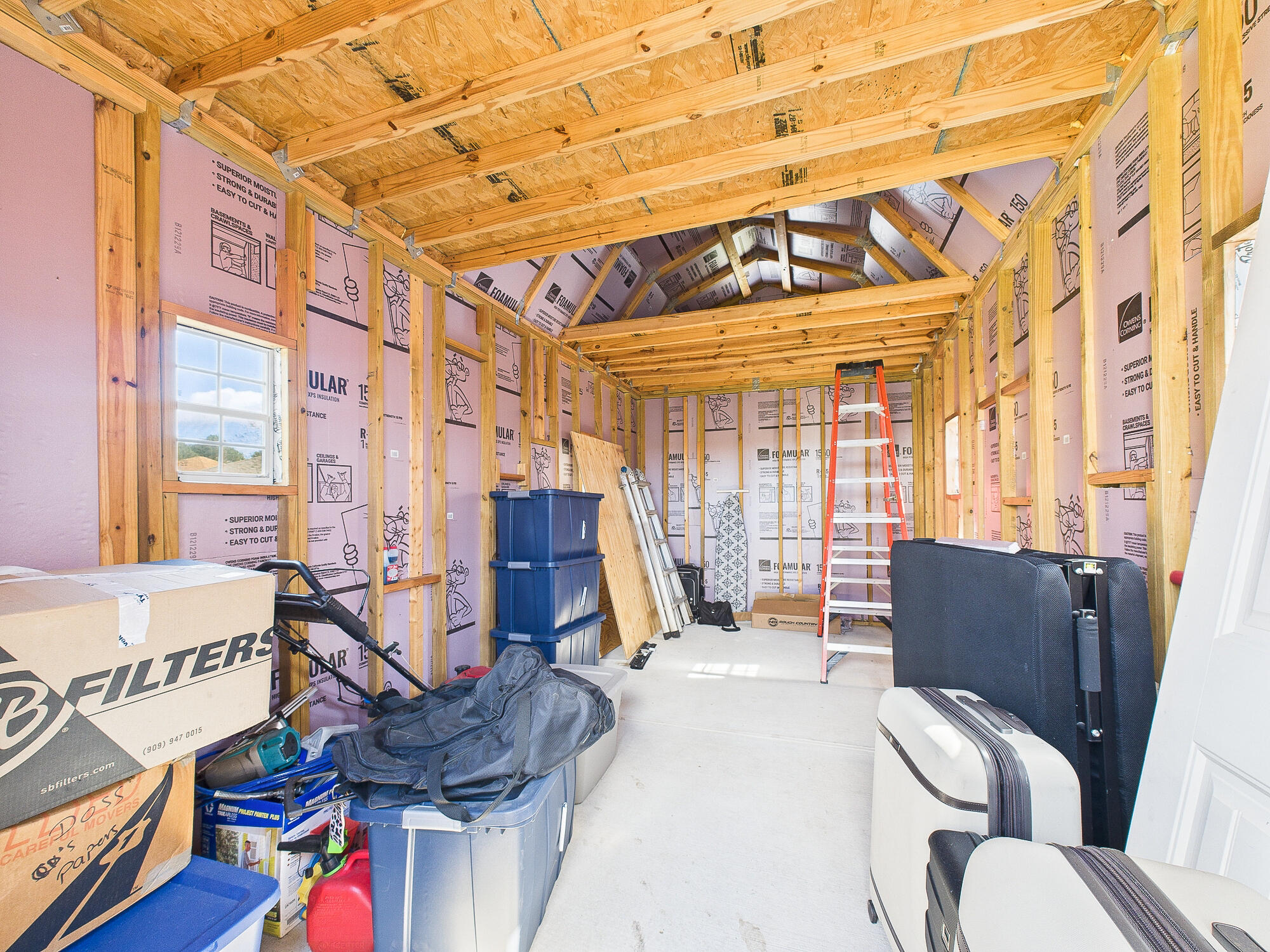 CREETWOOD VILLAGE - Residential