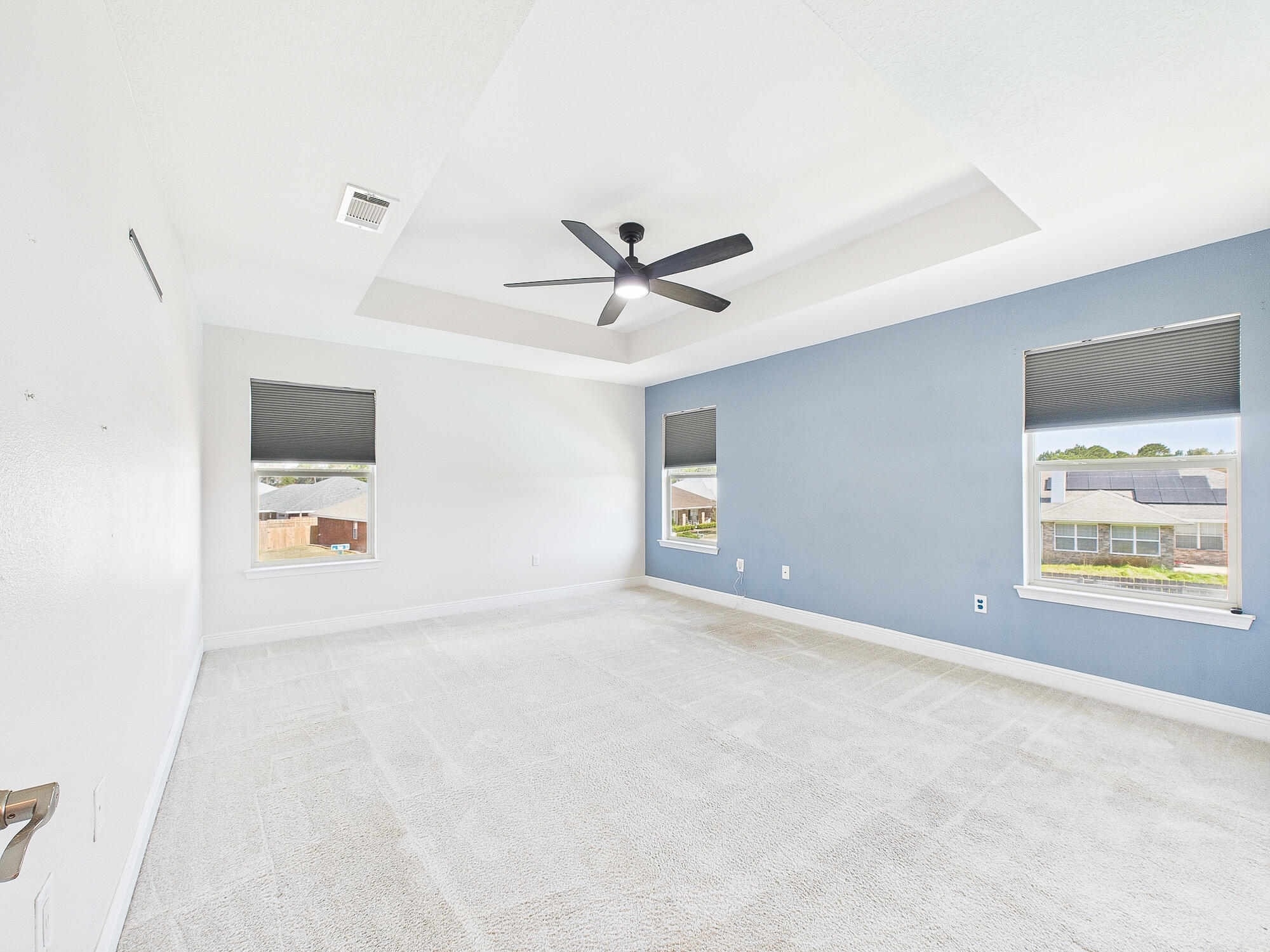 CREETWOOD VILLAGE - Residential