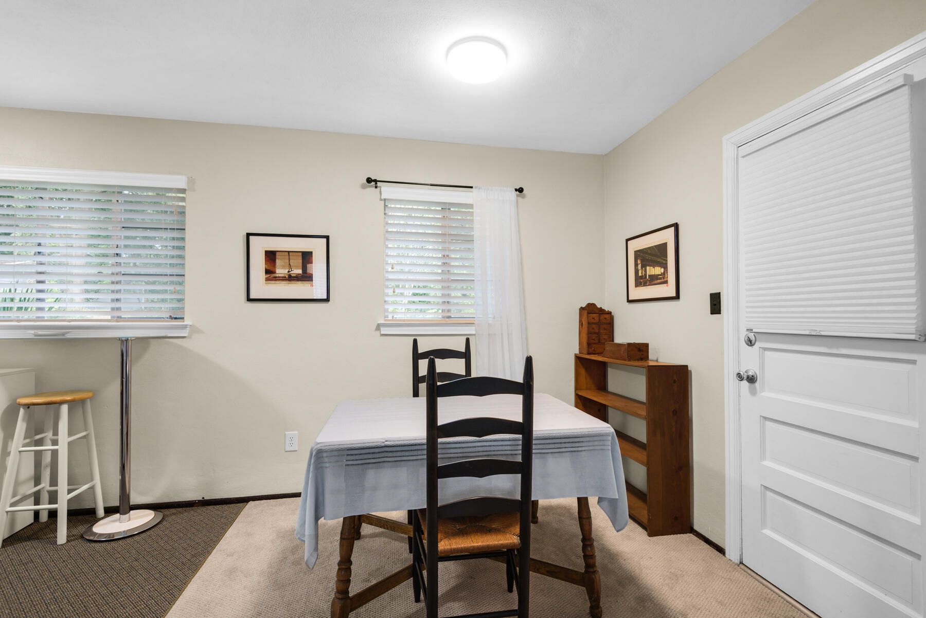 ELLIOTTS POINT 7TH ADDN - Residential
