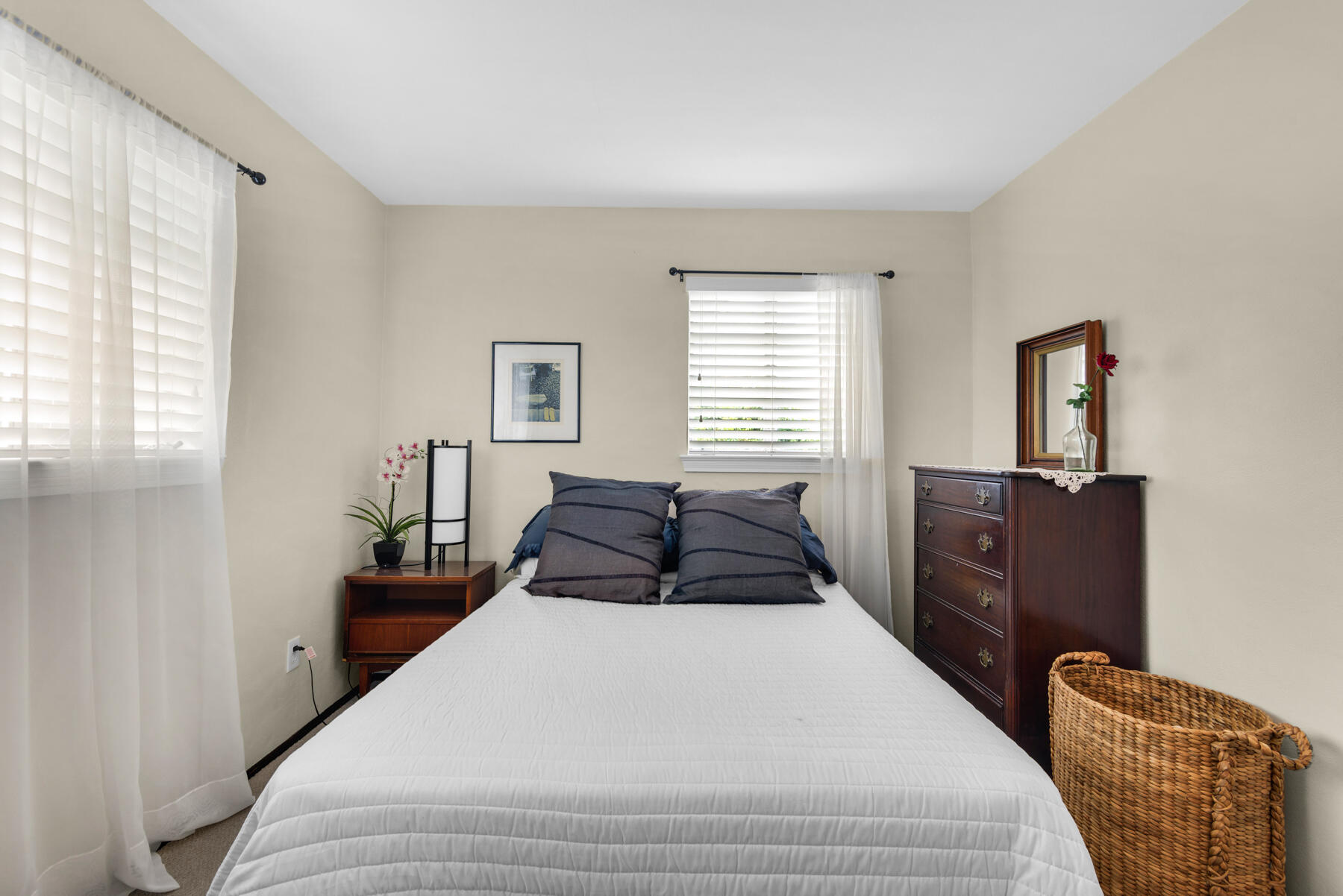 ELLIOTTS POINT 7TH ADDN - Residential