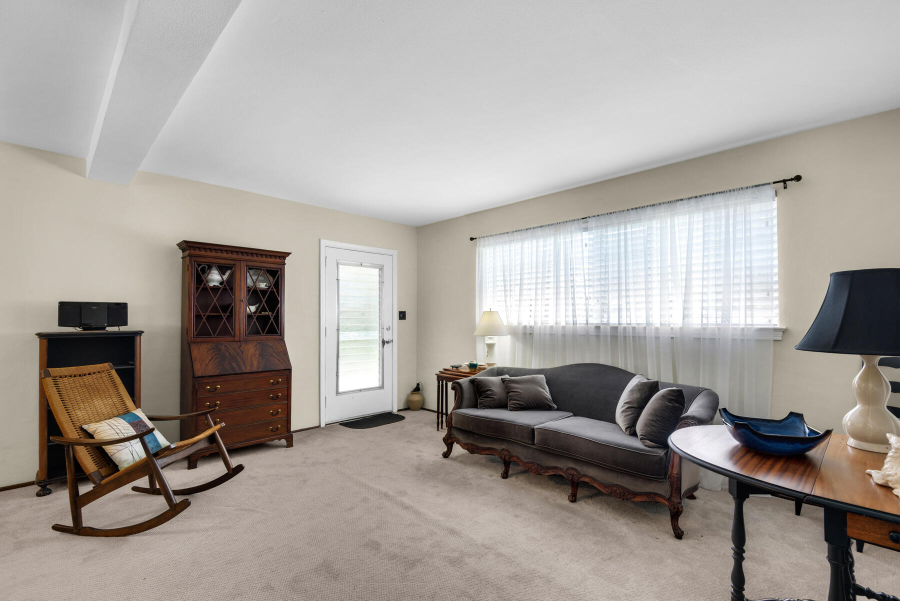 ELLIOTTS POINT 7TH ADDN - Residential