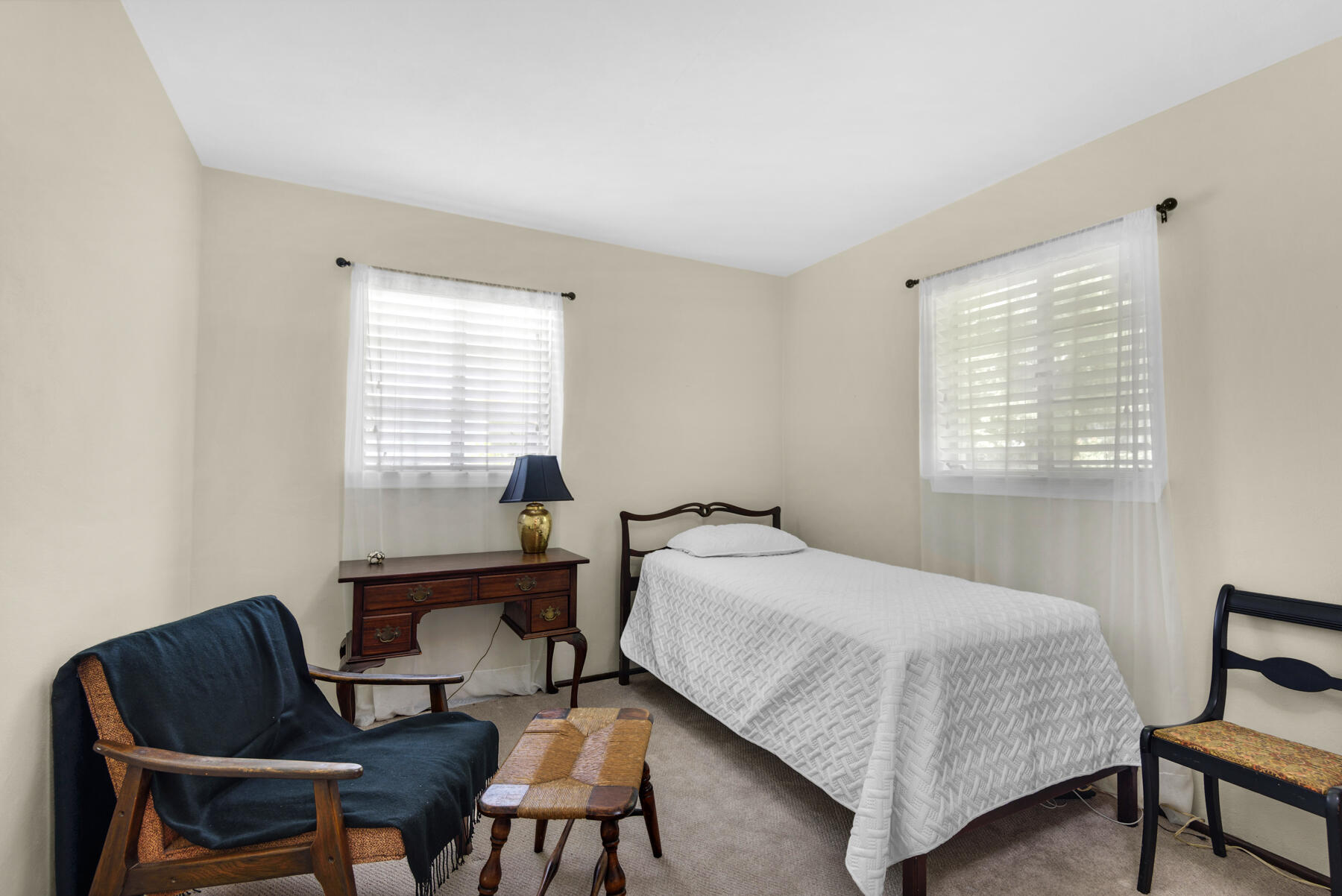 ELLIOTTS POINT 7TH ADDN - Residential