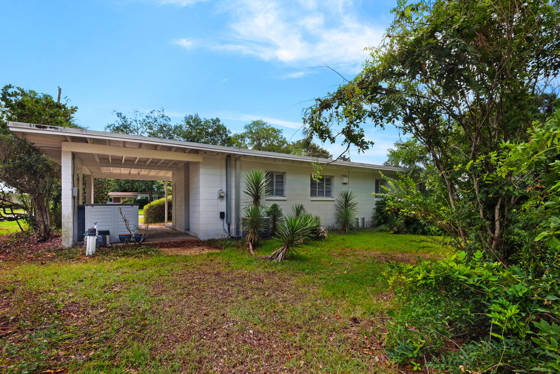 ELLIOTTS POINT 7TH ADDN - Residential