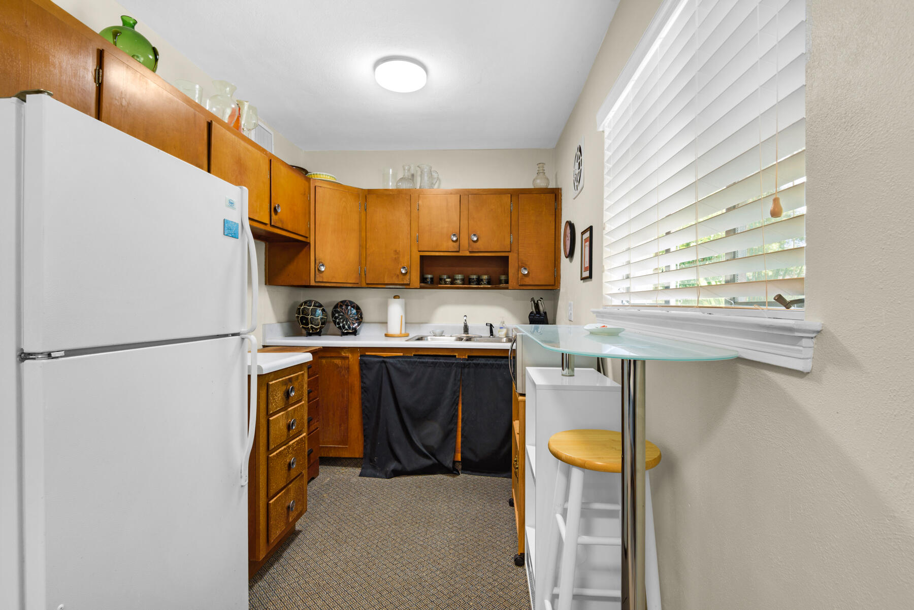 ELLIOTTS POINT 7TH ADDN - Residential