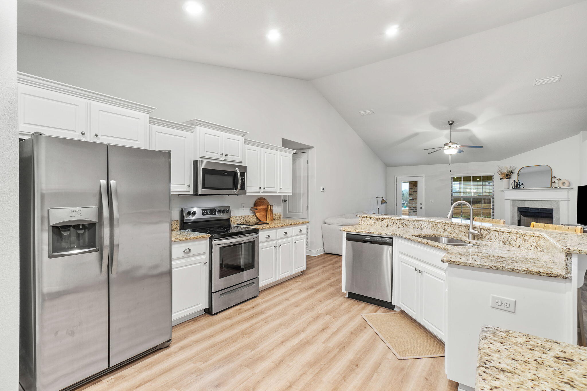 WILLOW CREEK PLANTATION - Residential