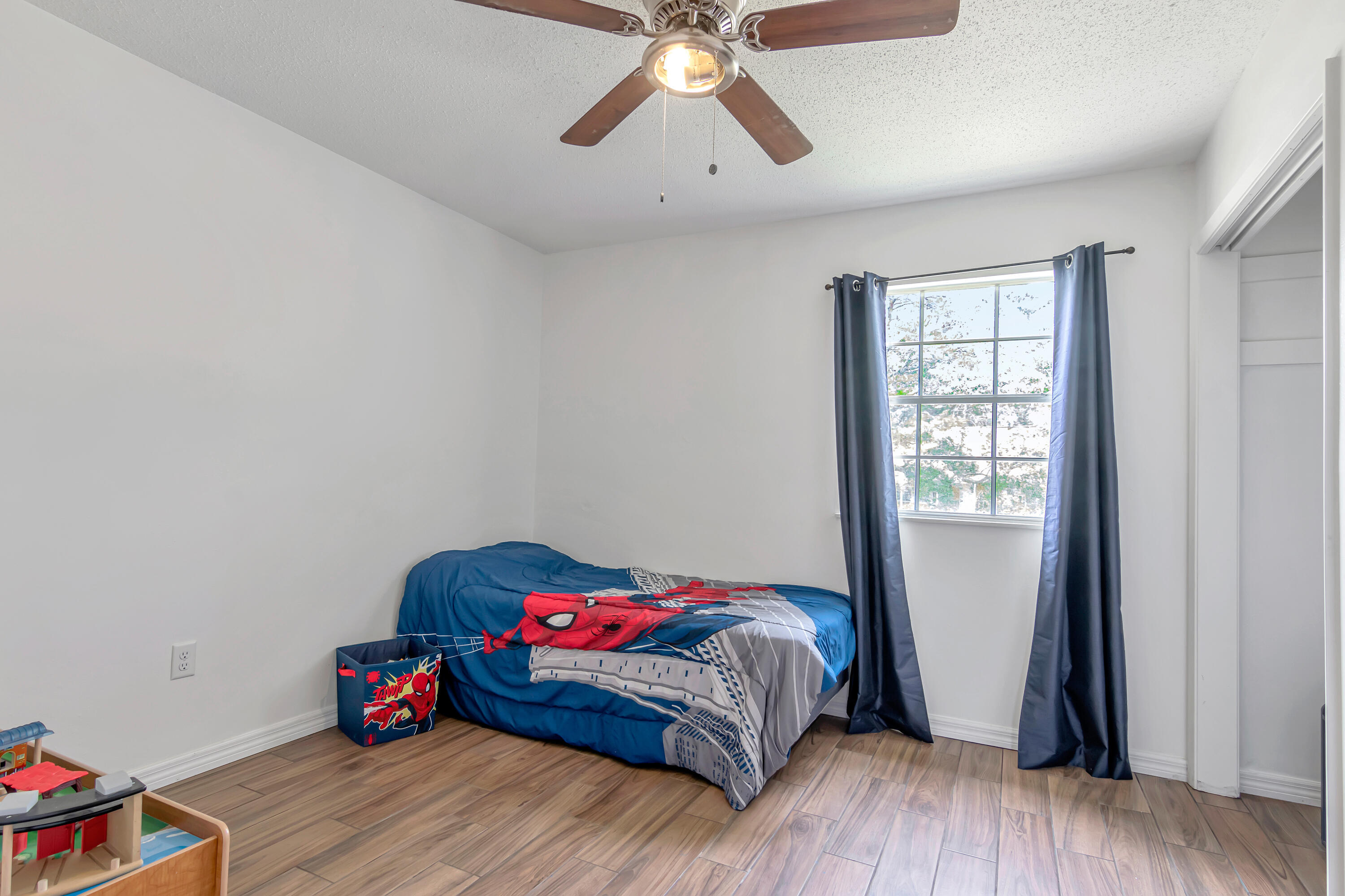 KENWOOD S/D 2ND ADDN - Residential