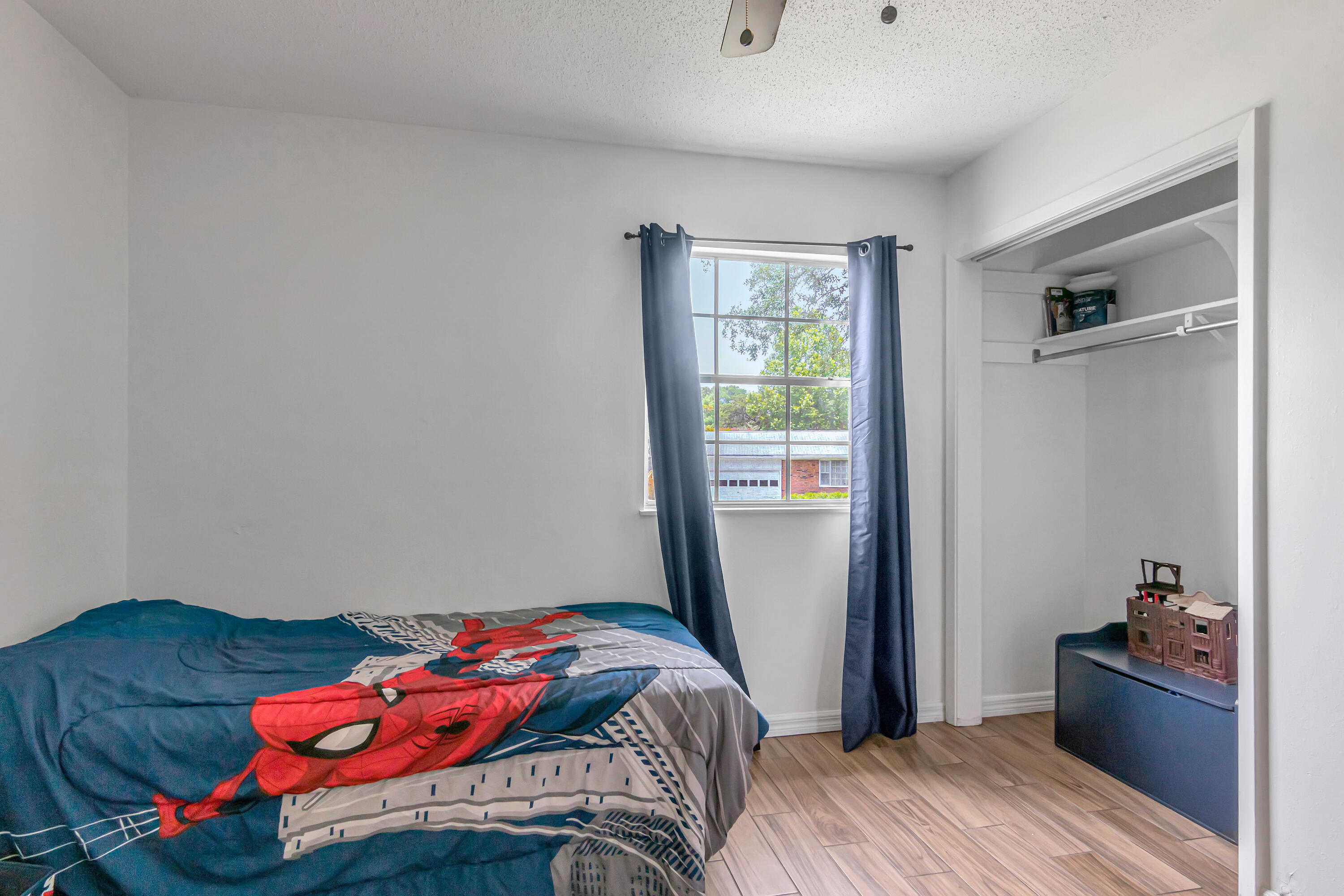 KENWOOD S/D 2ND ADDN - Residential