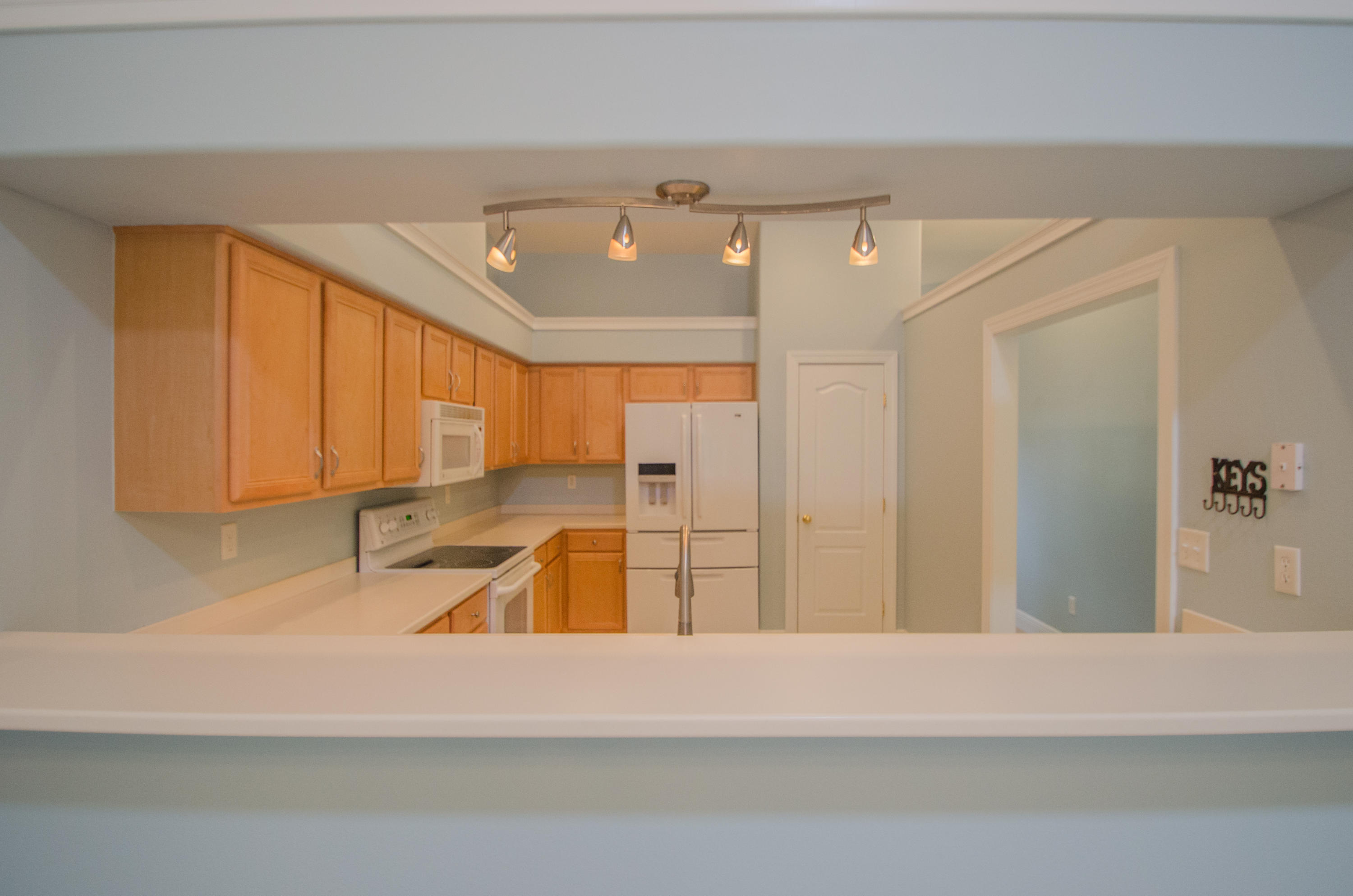 DIAMOND LAKES - Residential