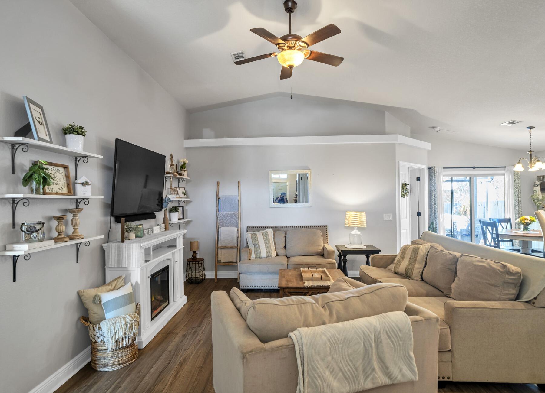 Duncan Ridge First Addition - Residential