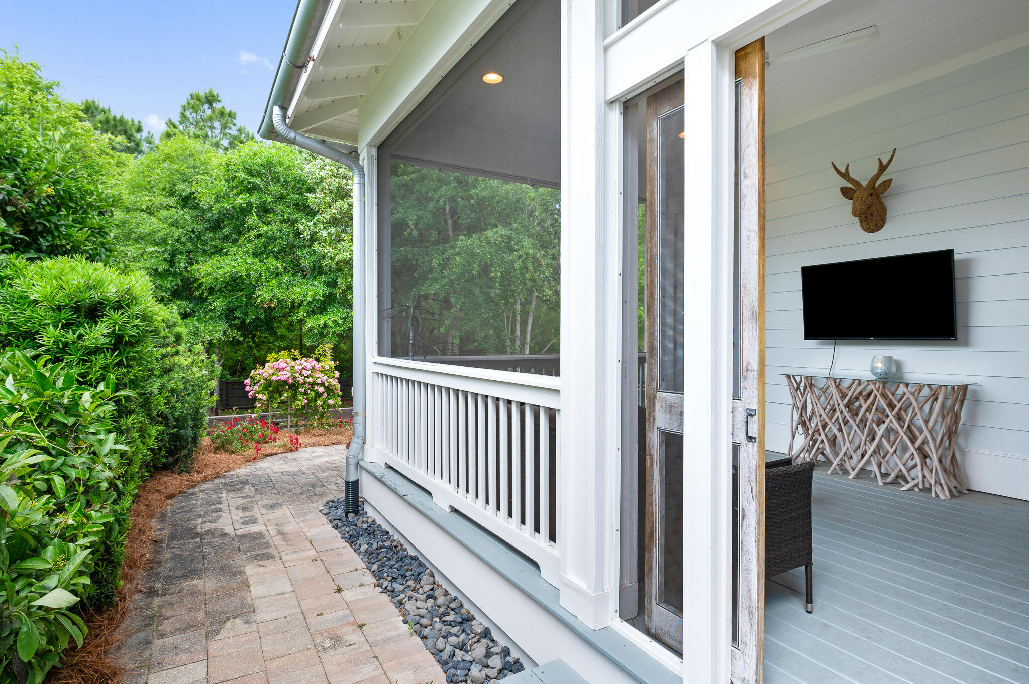 AUDUBON POINT - Residential Lease