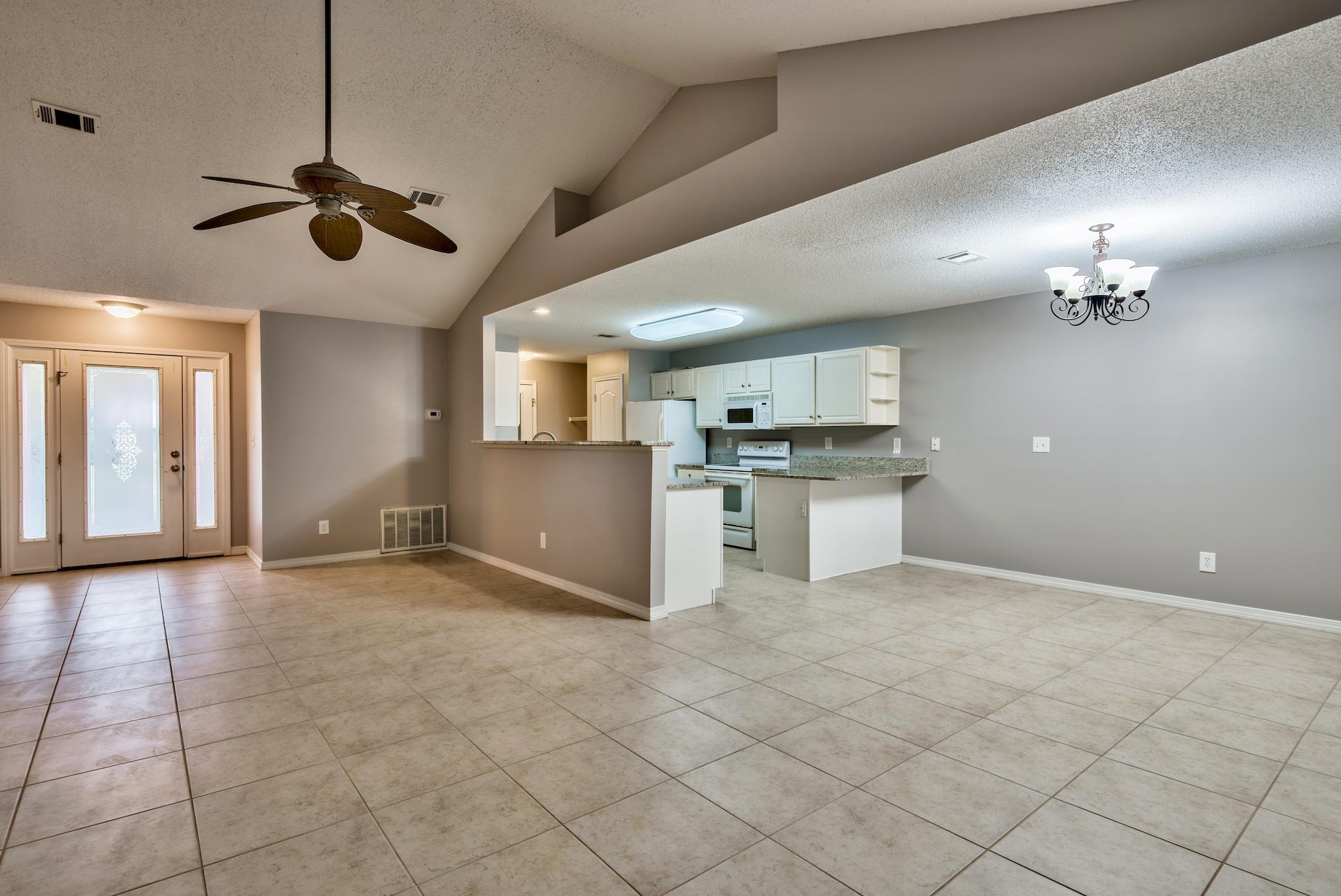 EMERALD OAKS T/H - Residential