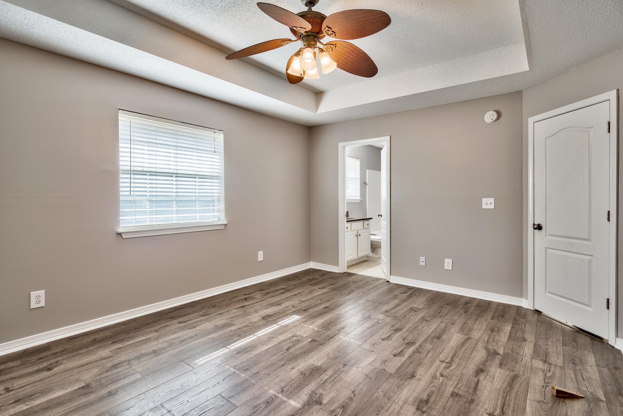 EMERALD OAKS T/H - Residential