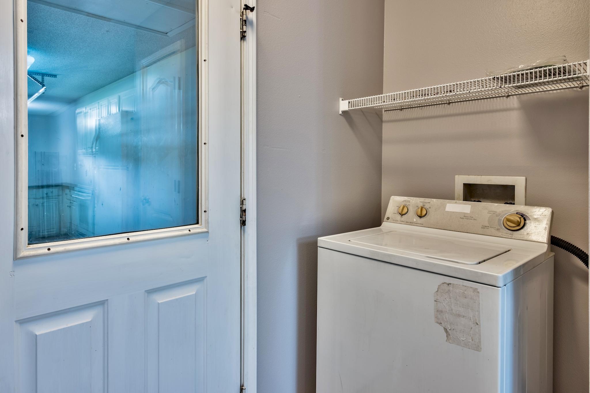EMERALD OAKS T/H - Residential