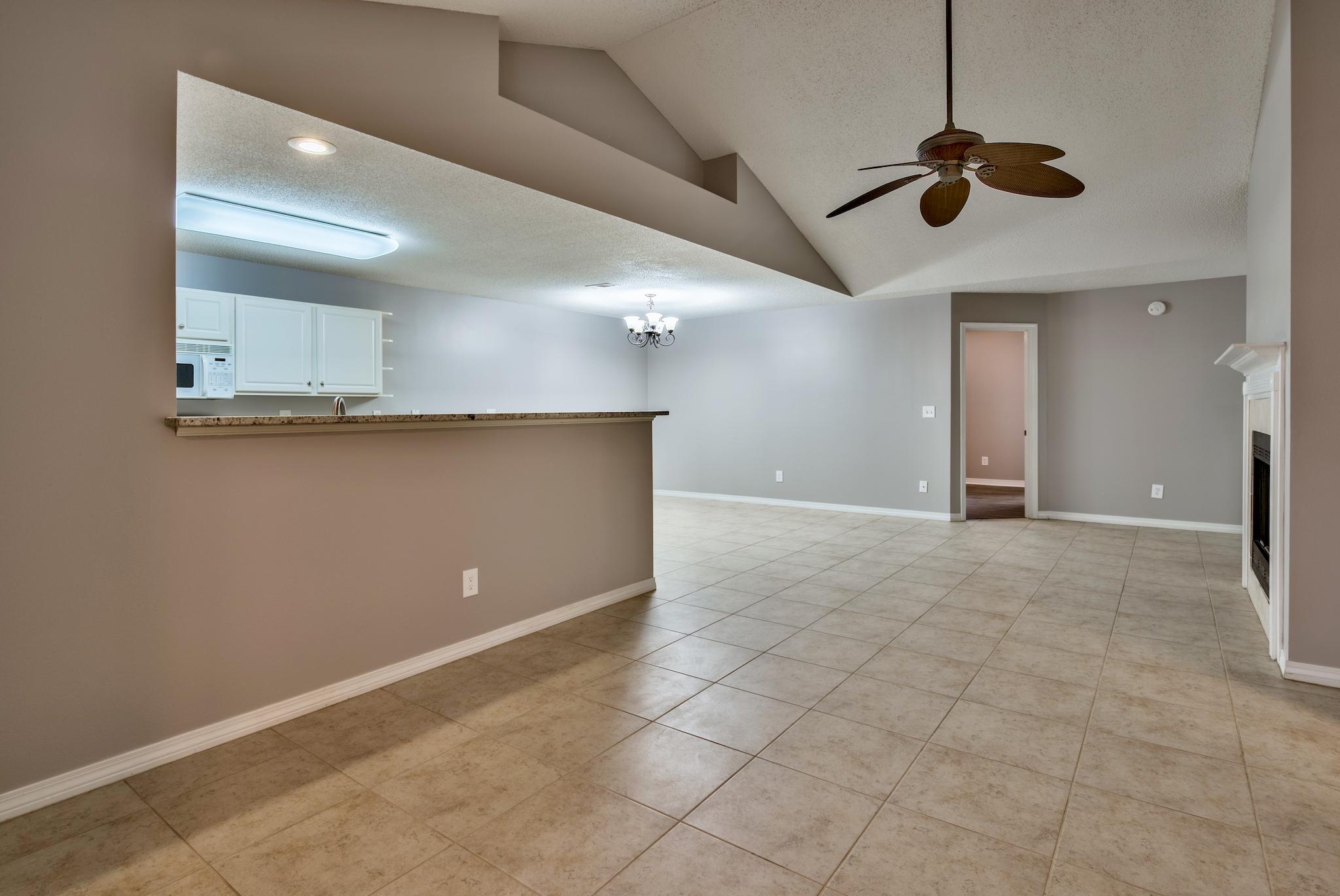 EMERALD OAKS T/H - Residential