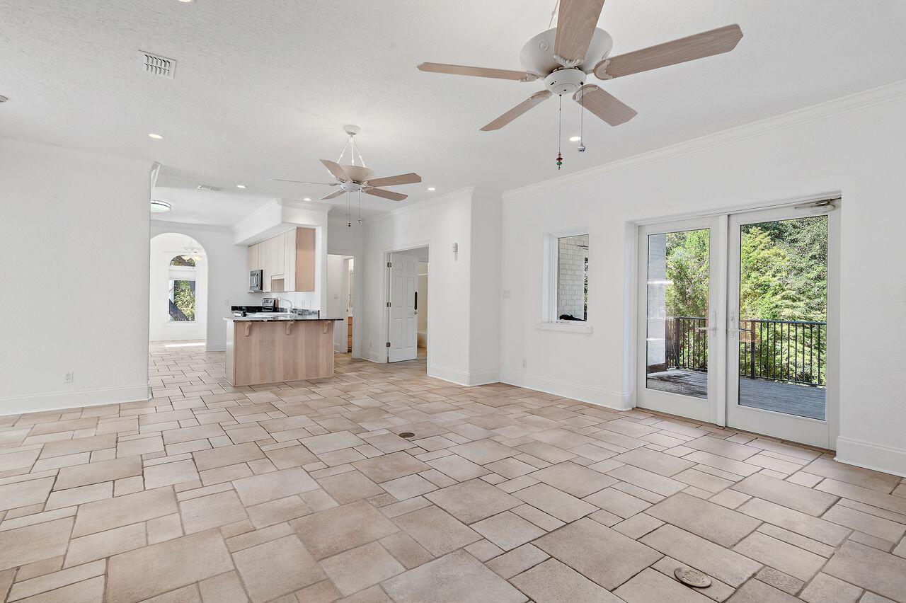 BEACH HIGHLAND 1ST ADD - Residential