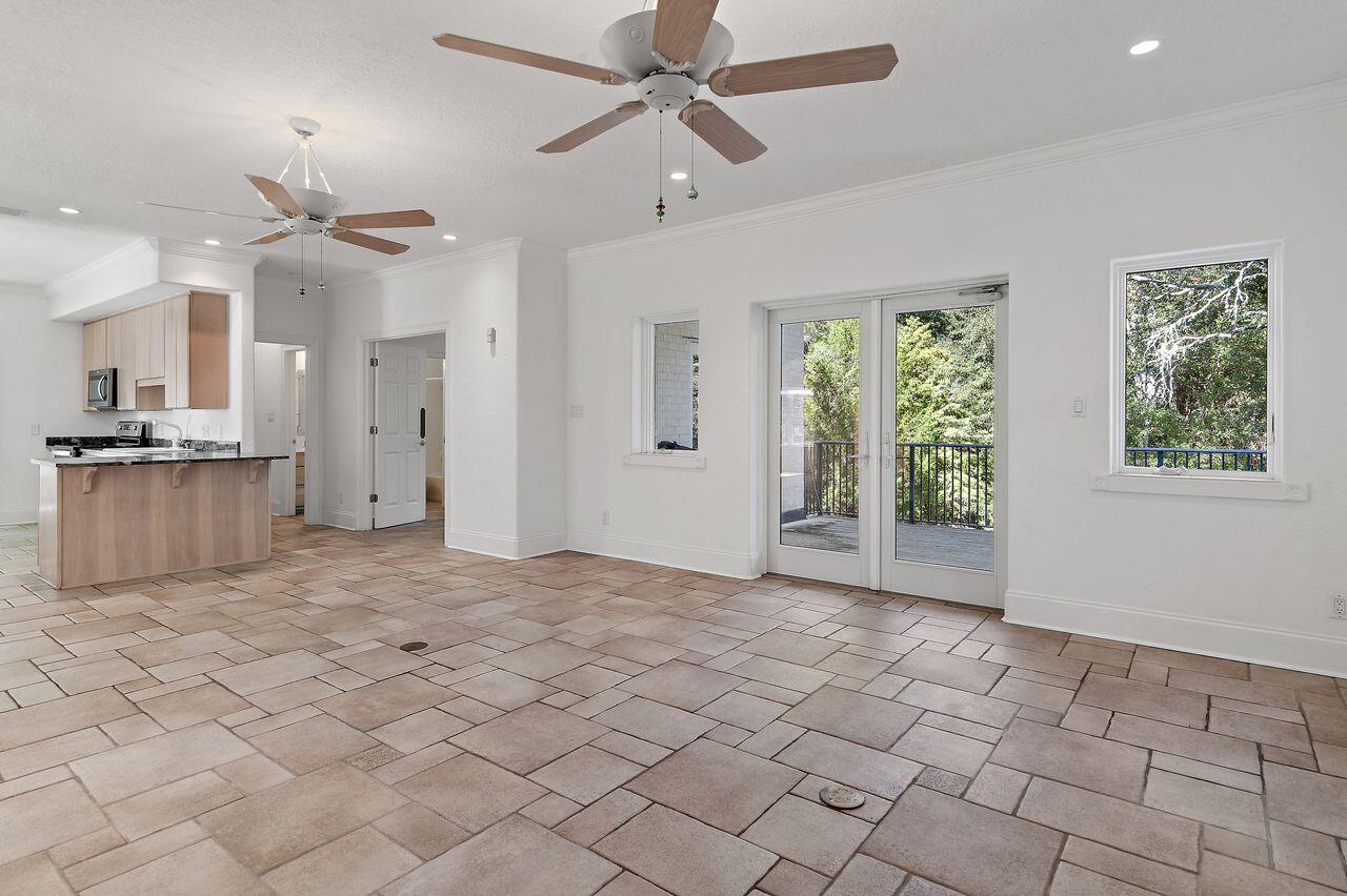 BEACH HIGHLAND 1ST ADD - Residential