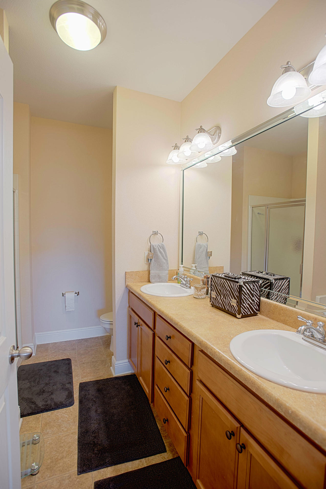 ROLLING RIDGE - Residential