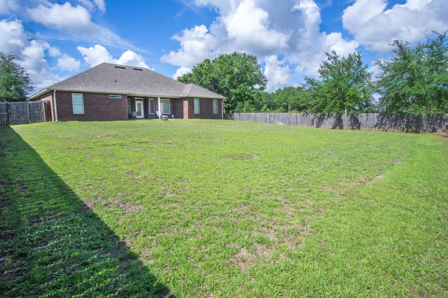 FOUR WINDS S/D - Residential