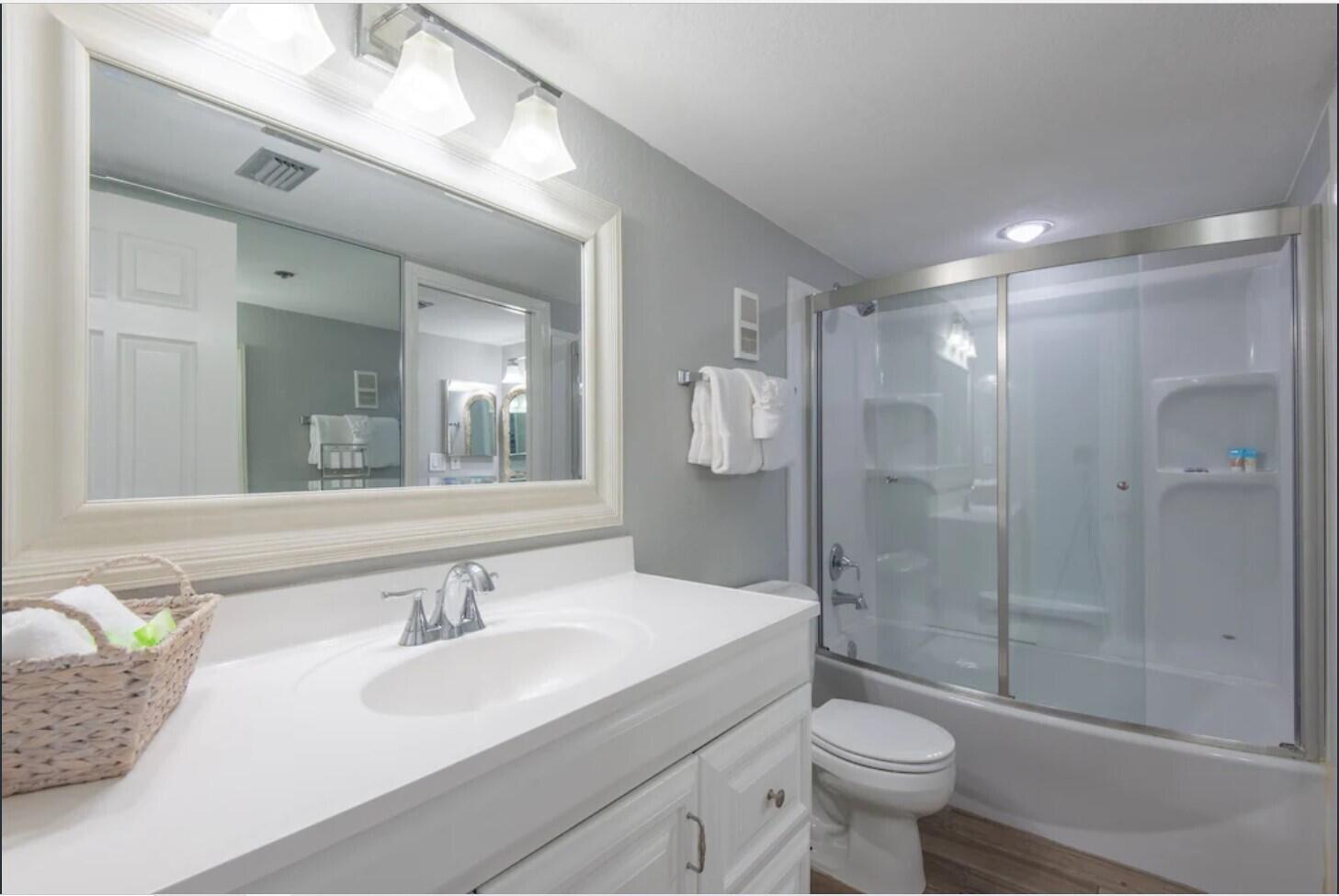 SUNDESTIN INTERNATL CONDO - Residential