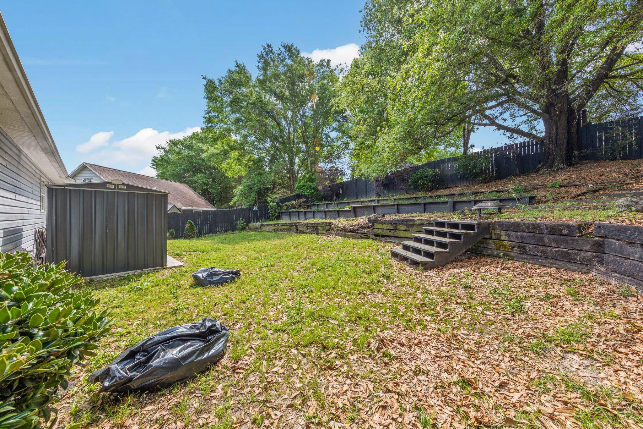 COUNTRYVIEW ESTATES 1ST ADDN - Residential